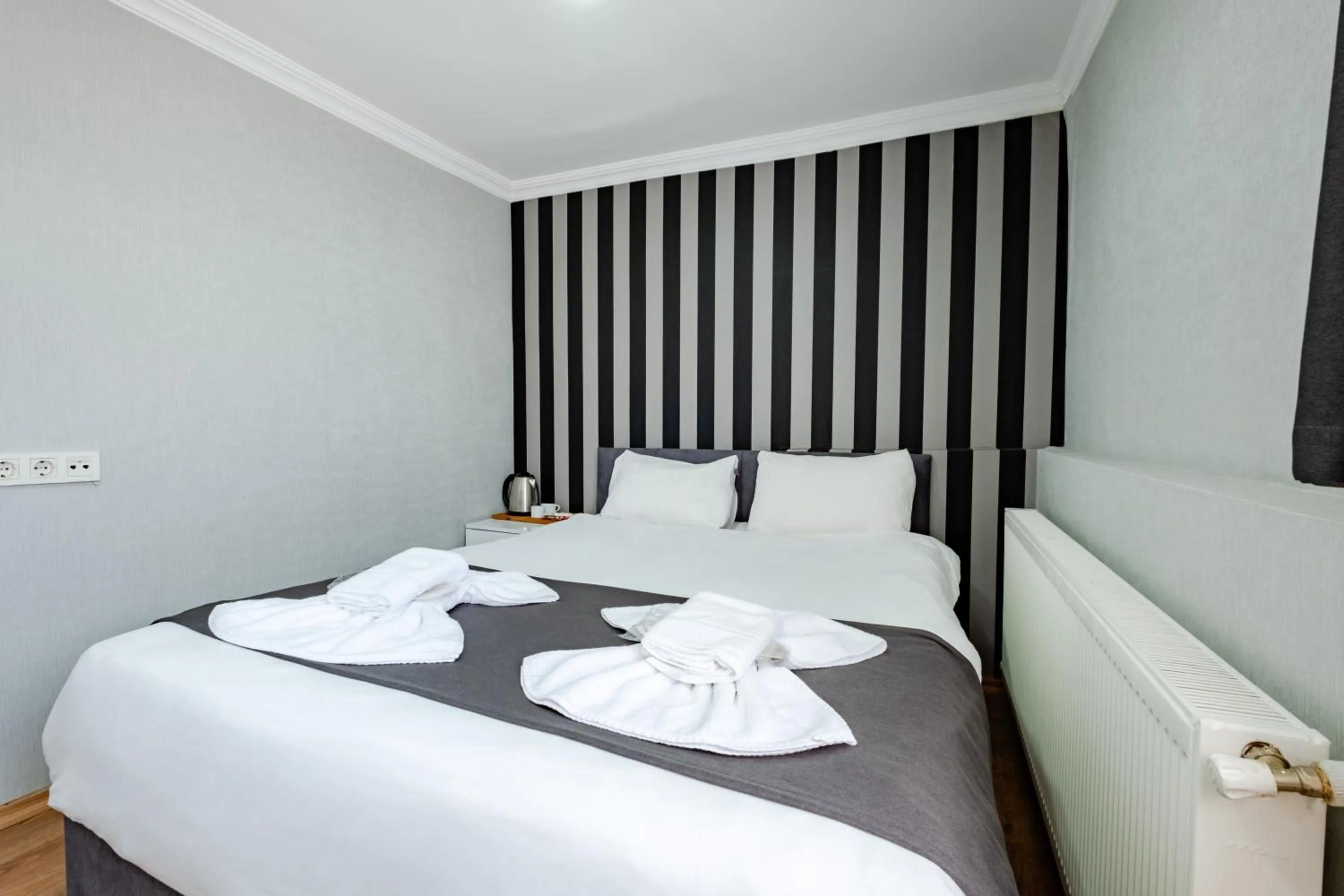 Photo of the whole room, Bed in JAMMY Hotel