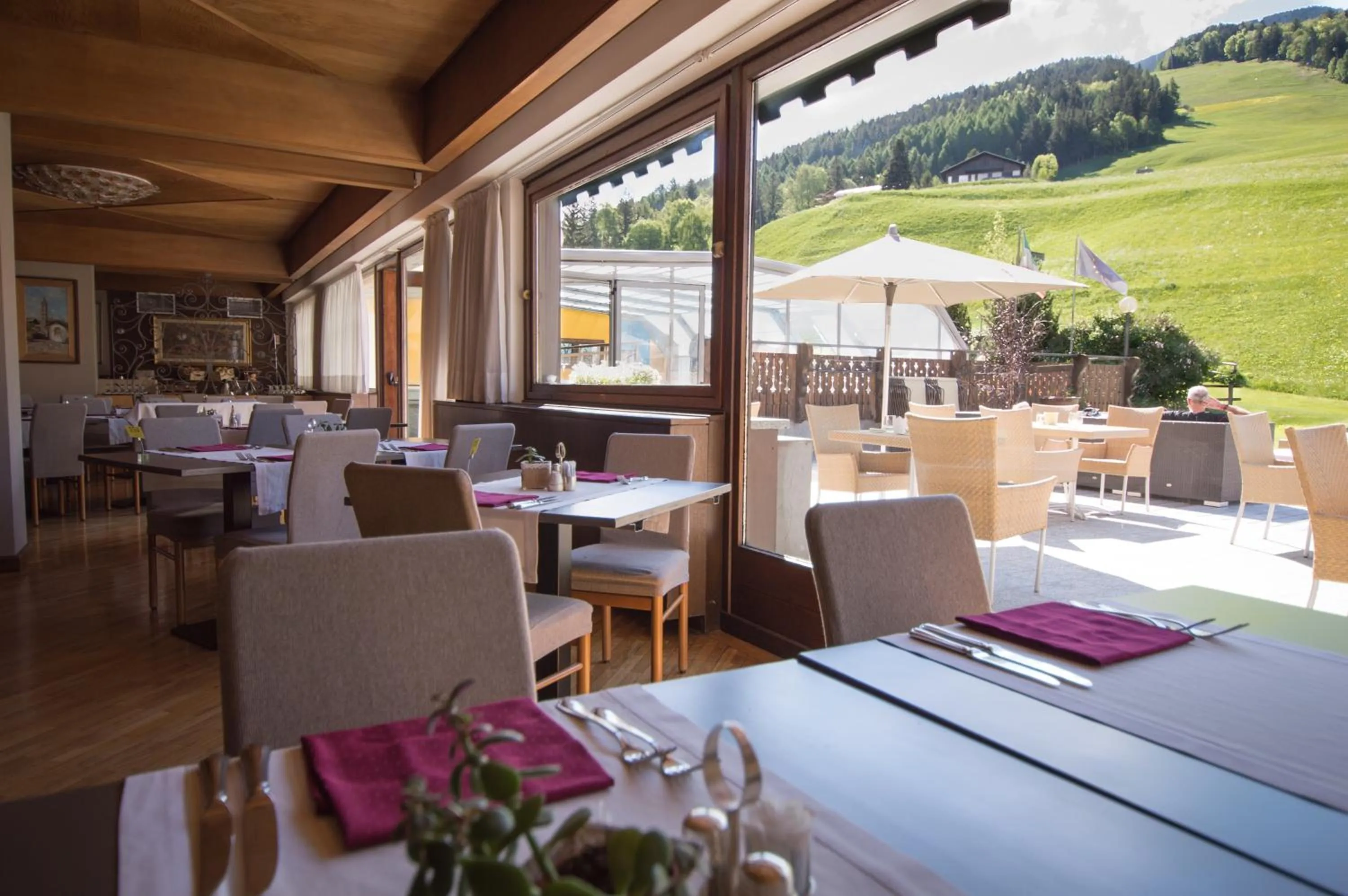 Lounge or bar in Funivia Bormio Active Hotel - Adults Only