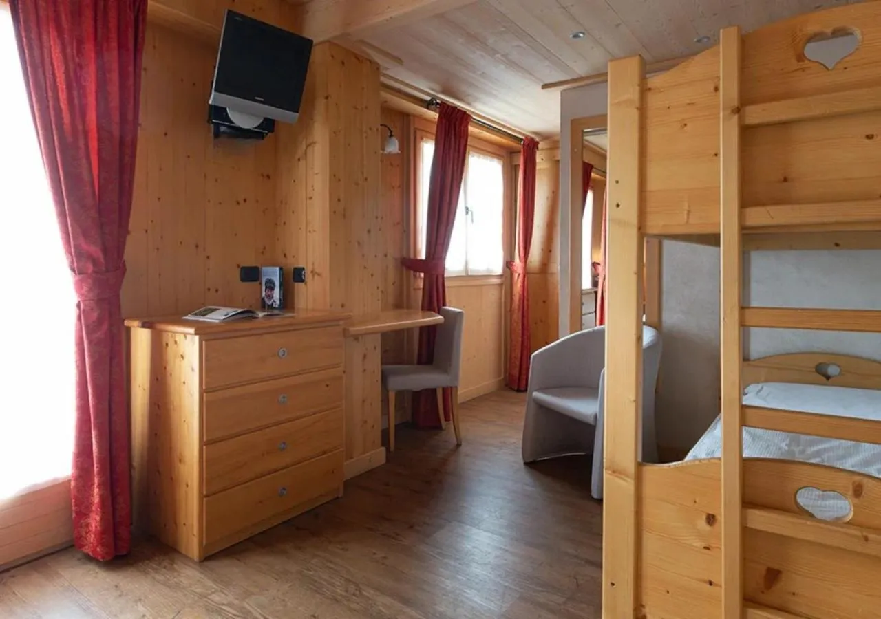 Bedroom in Funivia Bormio Active Hotel - Adults Only