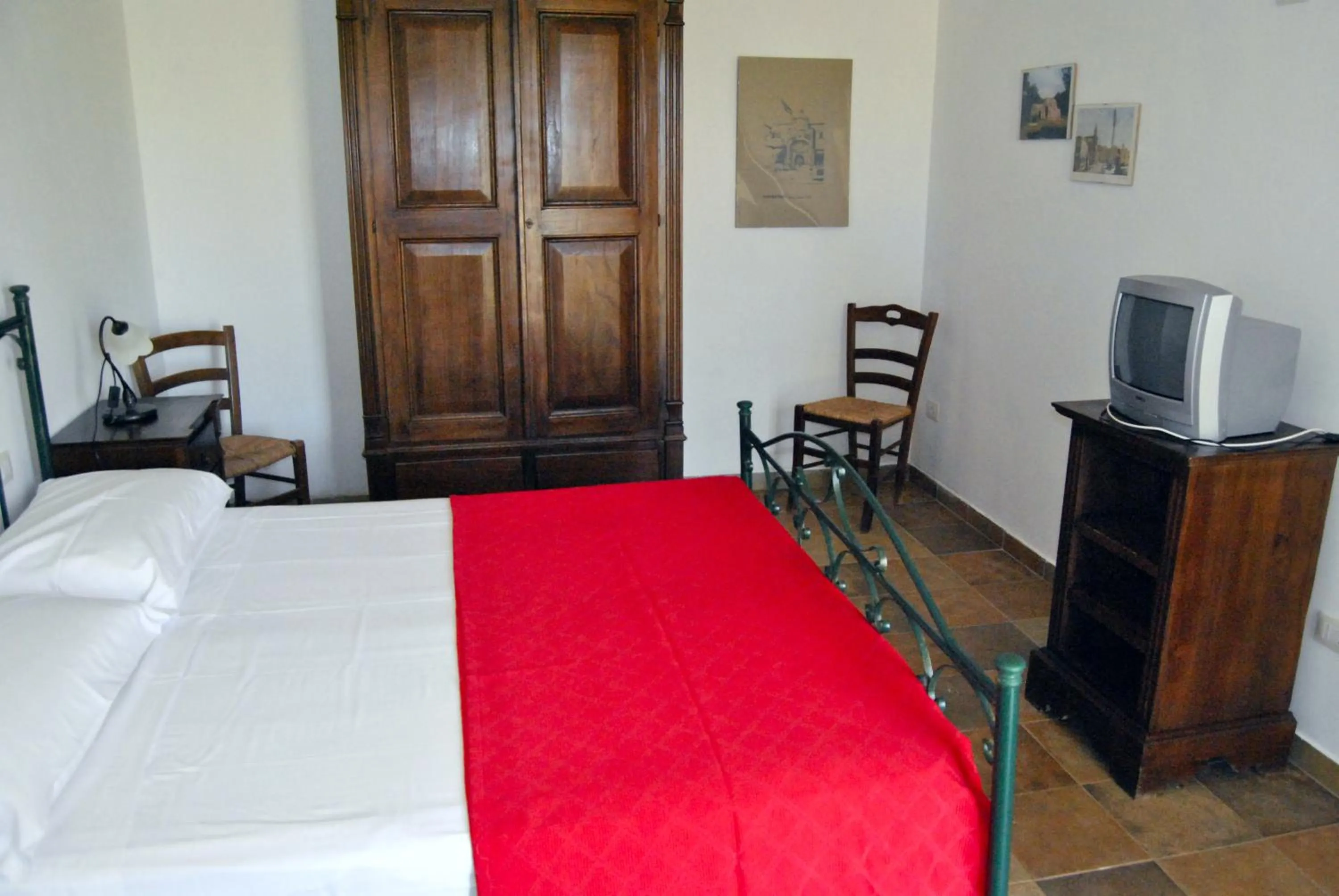 Bedroom, Bed in Agriturismo La Lucia