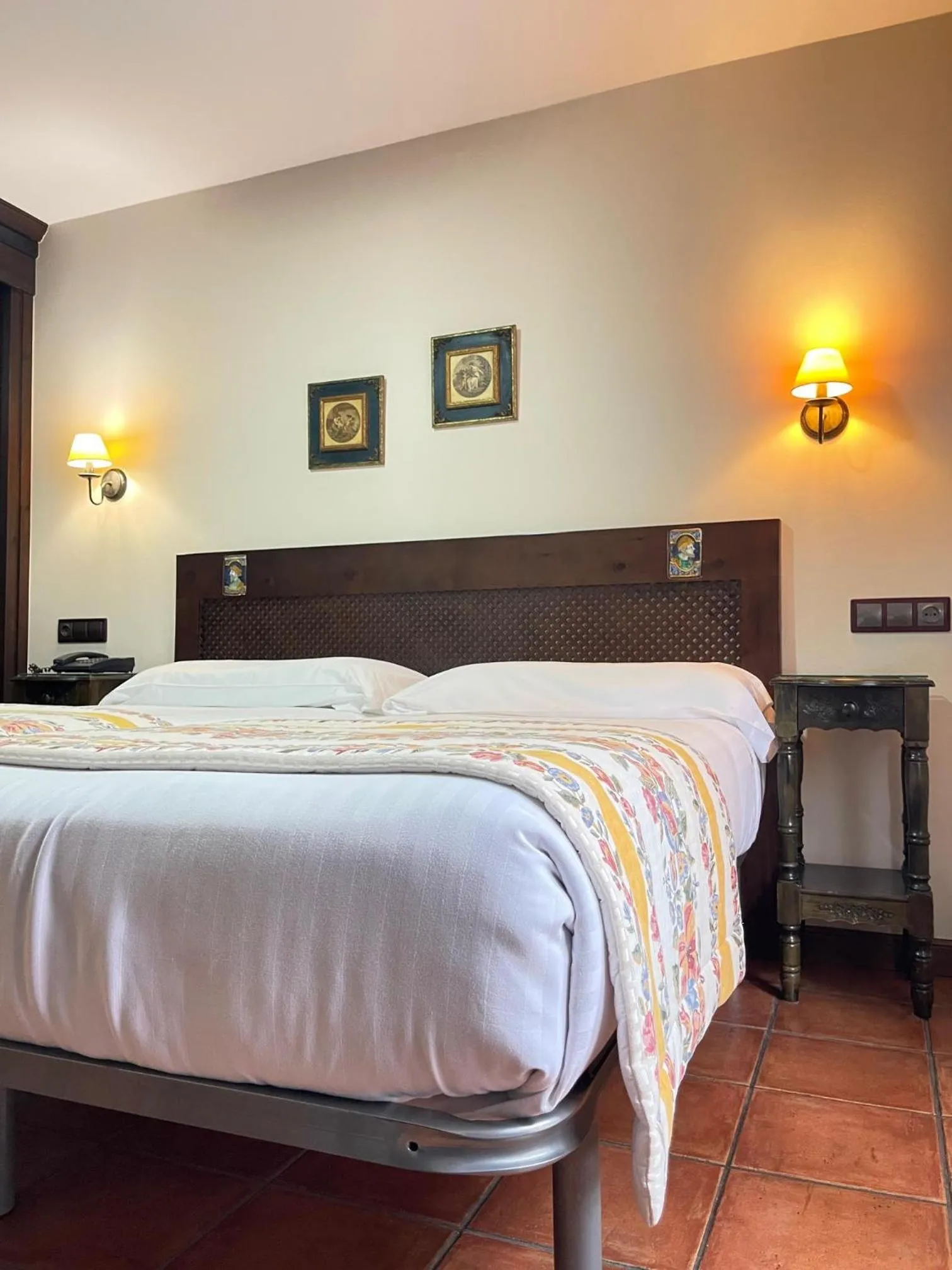 Decorative detail, Bed in La Posada del Rey