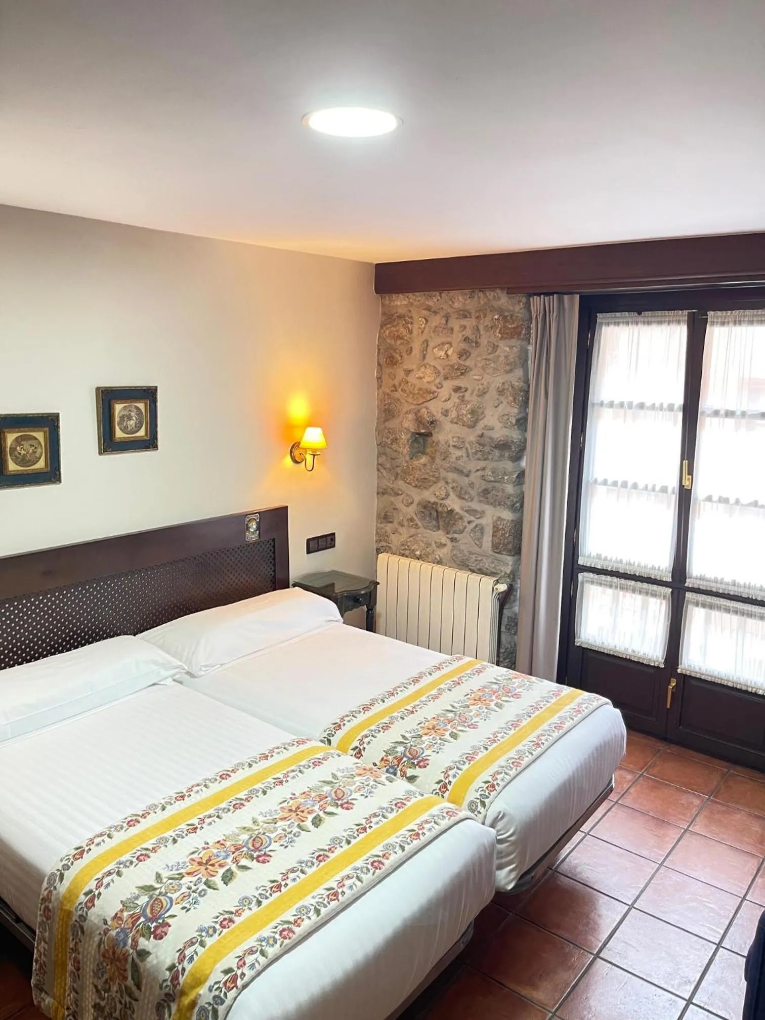 Decorative detail, Bed in La Posada del Rey