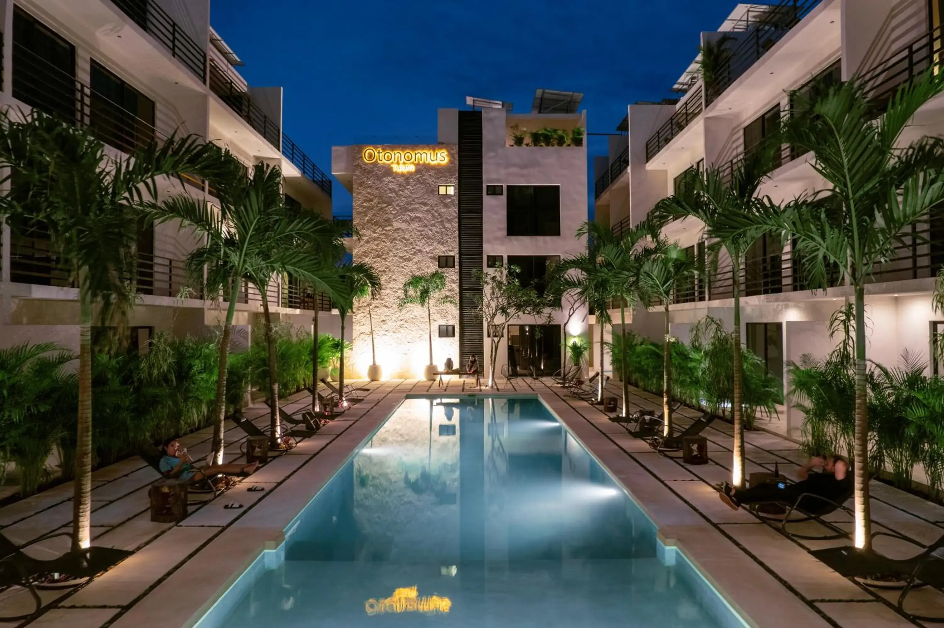 Otonomus Tulum Otonomus Tulum