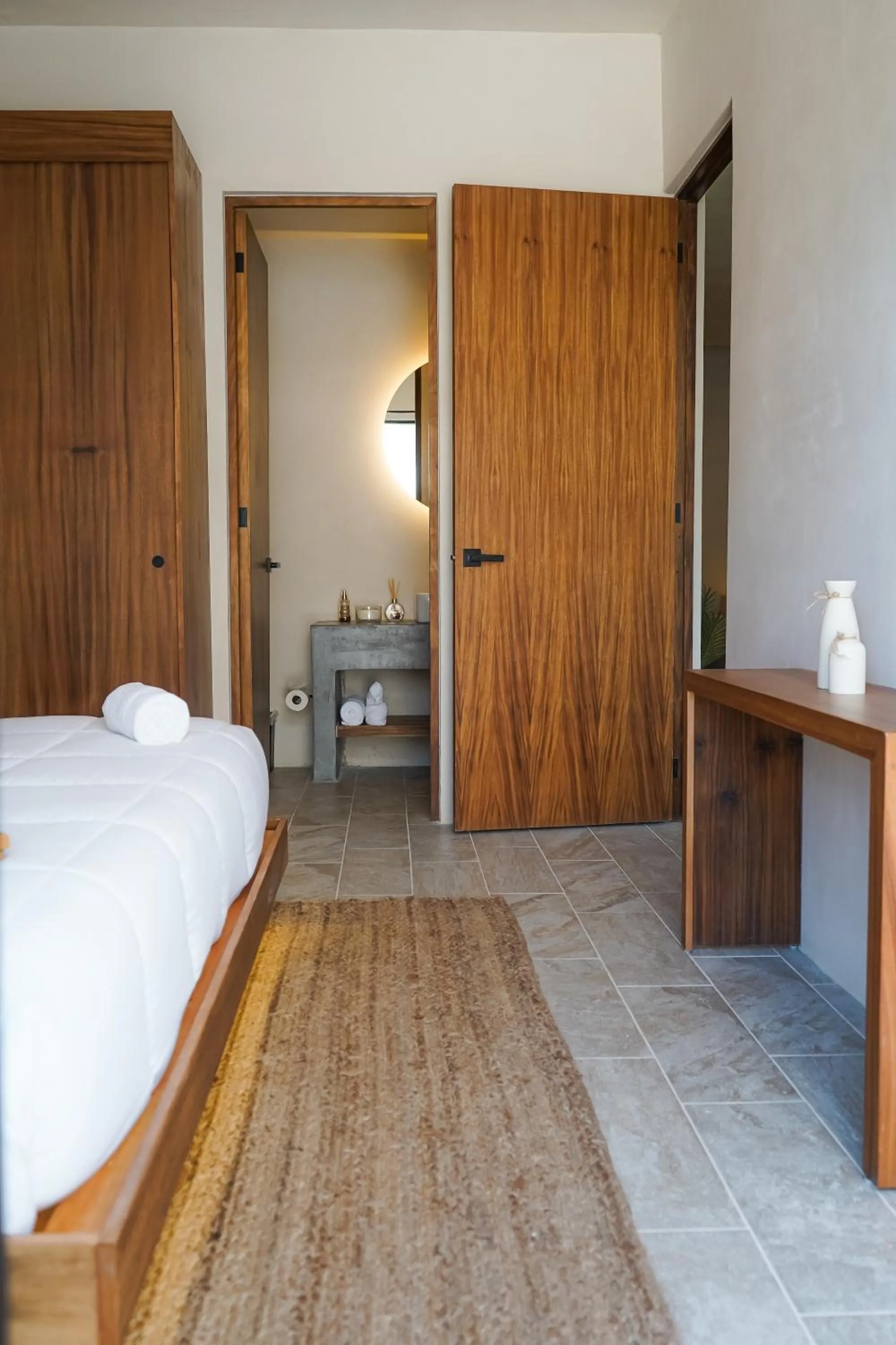 Bed in Otonomus Tulum