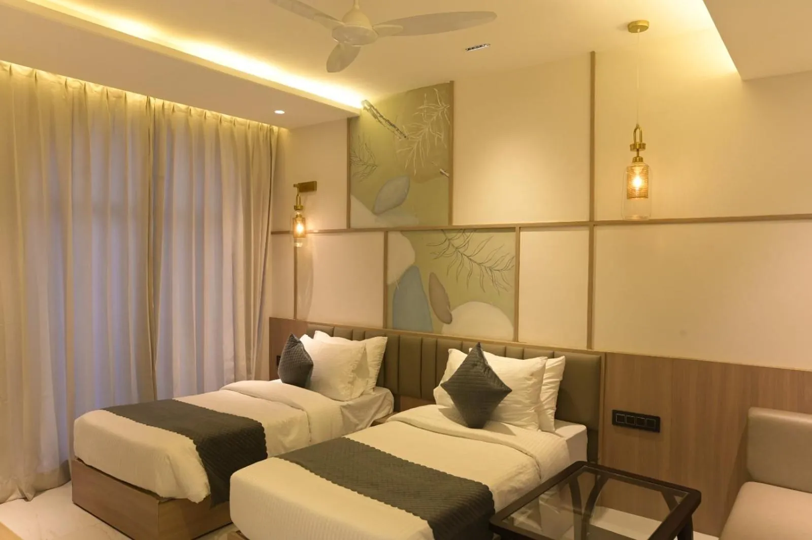 Economy Twin Room - single occupancy in Hotel Varshish Inn