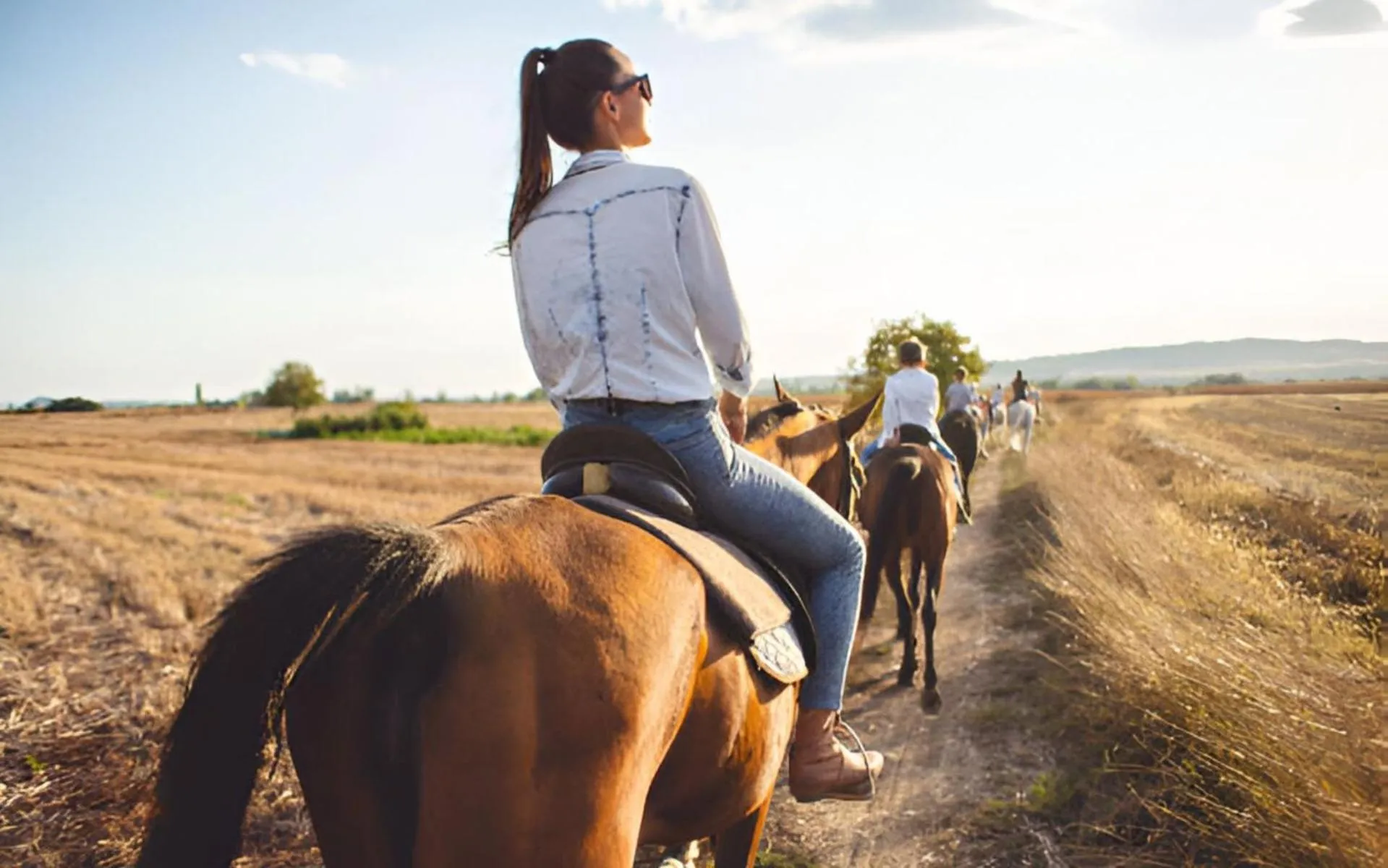 Hiking in Abbadia Sicille Relais