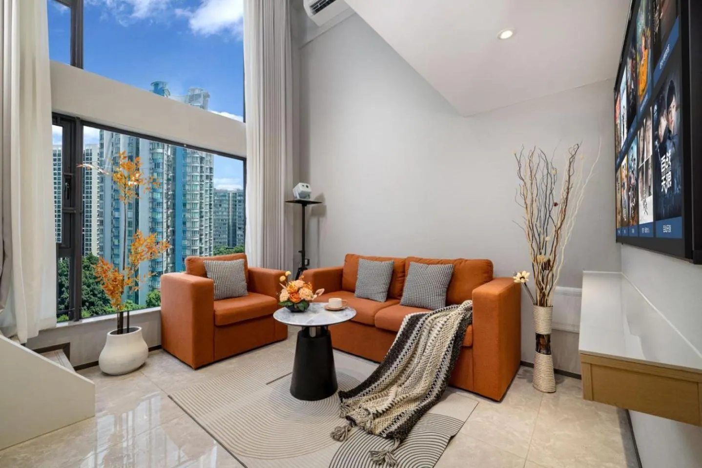 Living room in Mihua International Apartment - Guangzhou Yangang Subway Station Branch