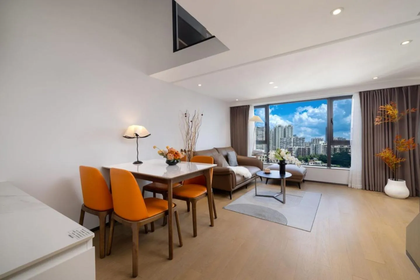 Mihua International Apartment - Guangzhou Yangang Subway Station Branch