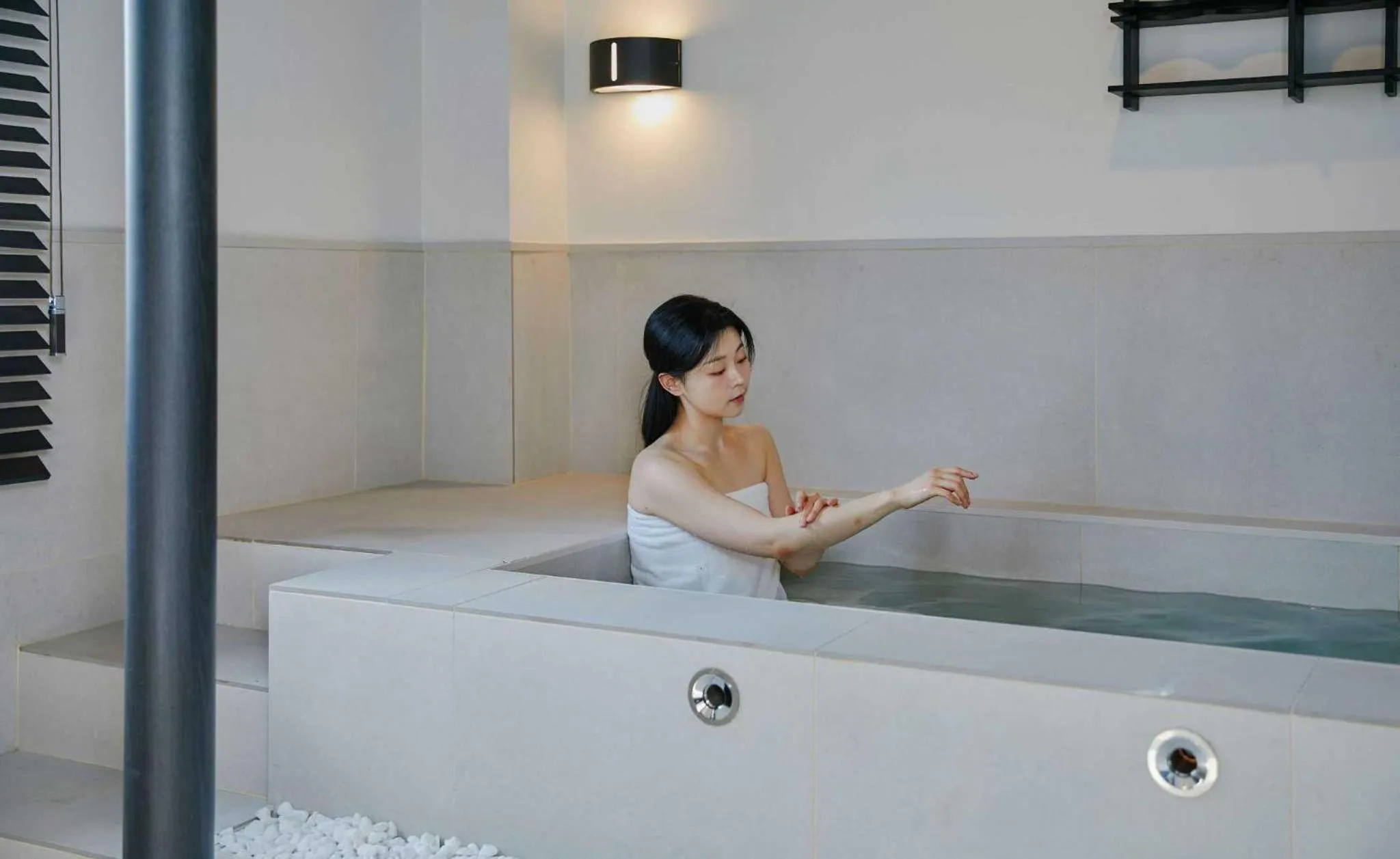 Hot Tub in Aank Hotel and Spa Jongno Unni