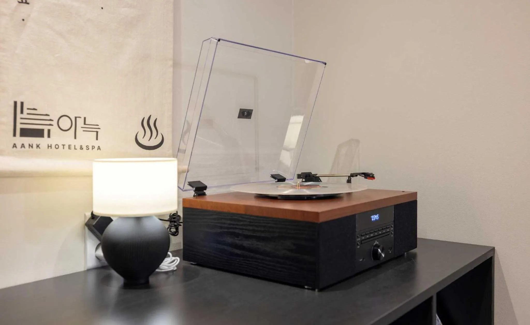 Decorative detail in Aank Hotel and Spa Jongno Unni