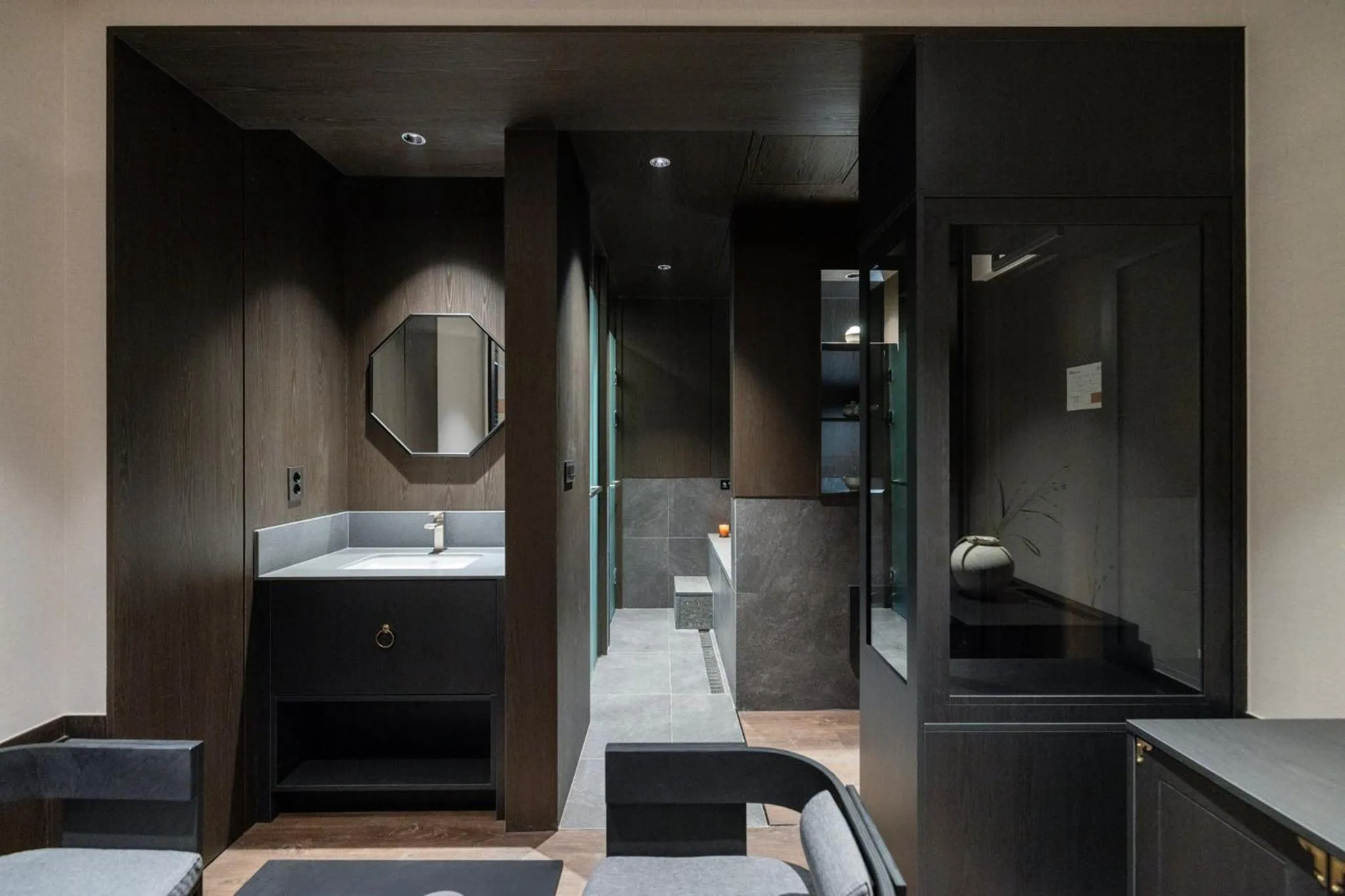 Photo of the whole room in Anook Hotel and Spa Jongno Unni