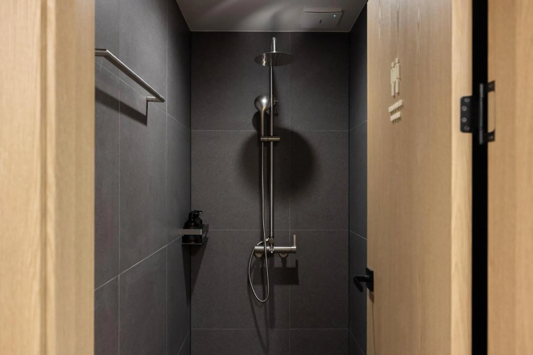 Sports in Anook Hotel and Spa Jongno Unni