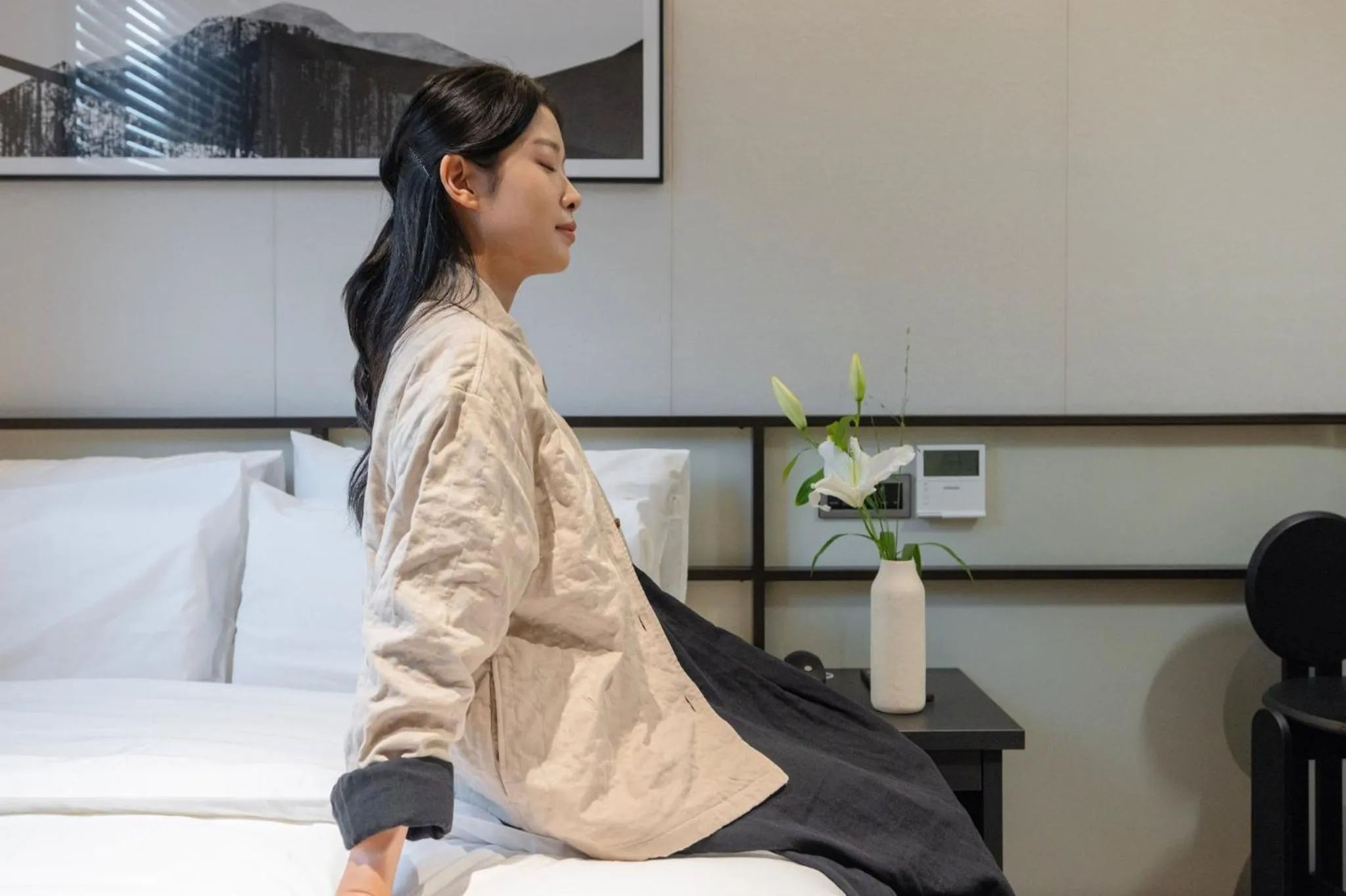 Photo of the whole room, Bed in Anook Hotel and Spa Jongno Unni