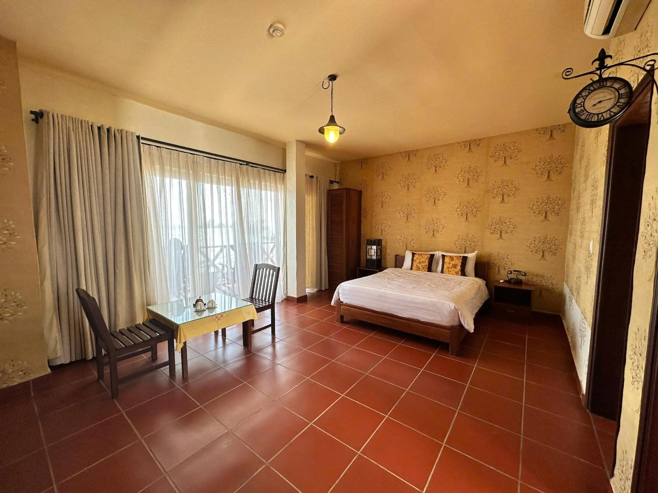 Bed in Melon Resort & Pickleball Club Mũi Né