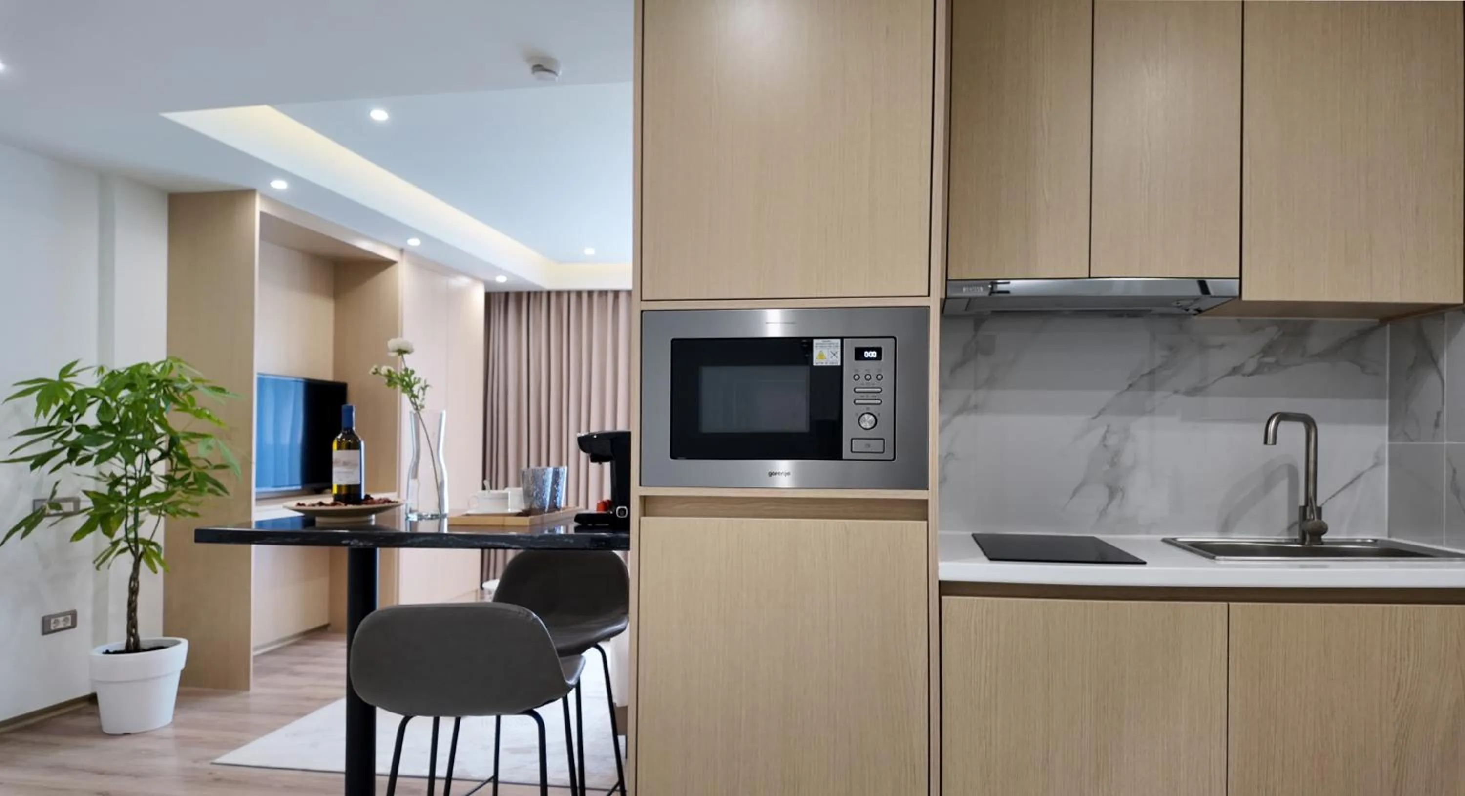 Coffee/tea facilities in CC LUX Suites in Piraeus Port