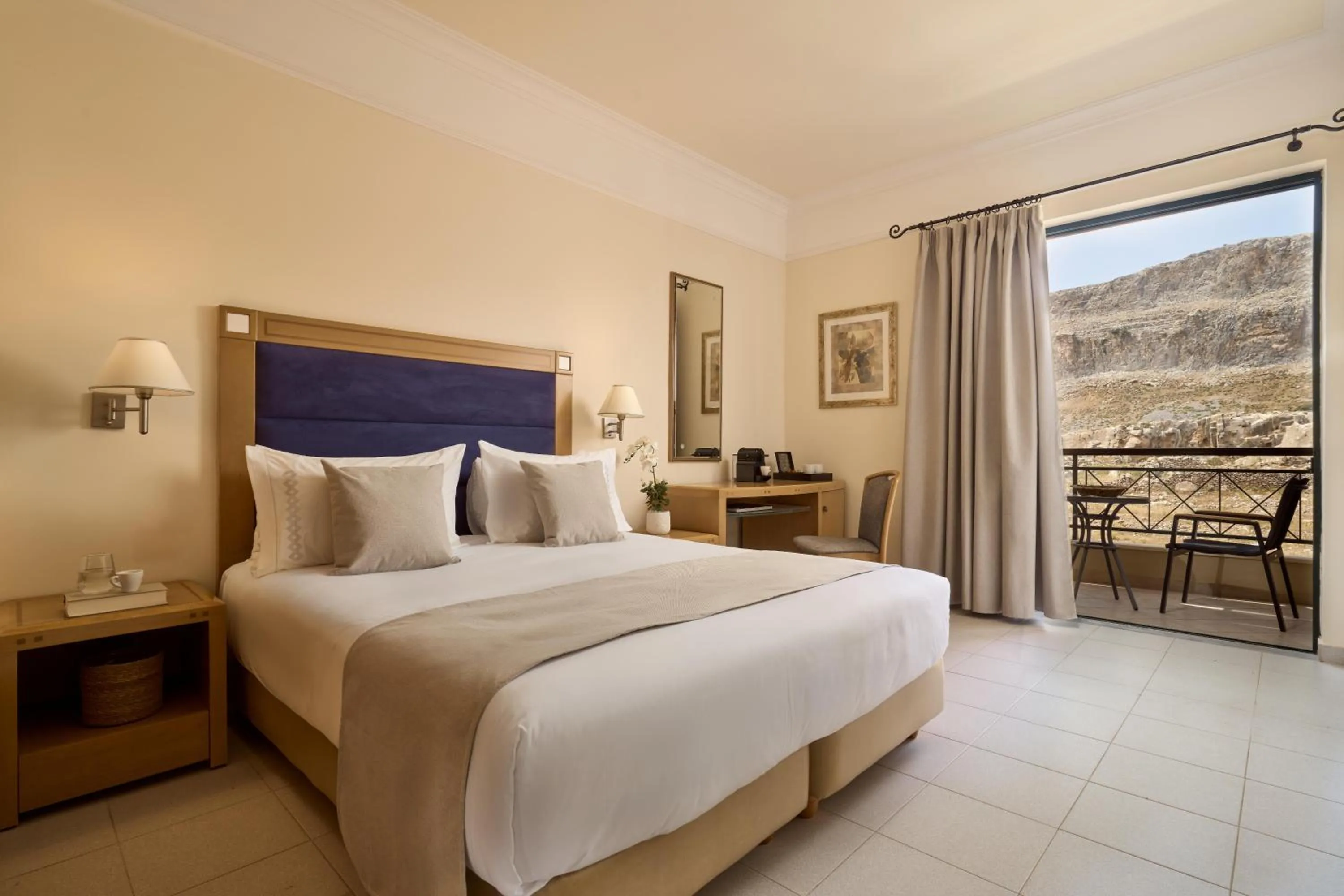 Photo of the whole room, Bed in Lindian Dream Seaside Resort- Adults Only