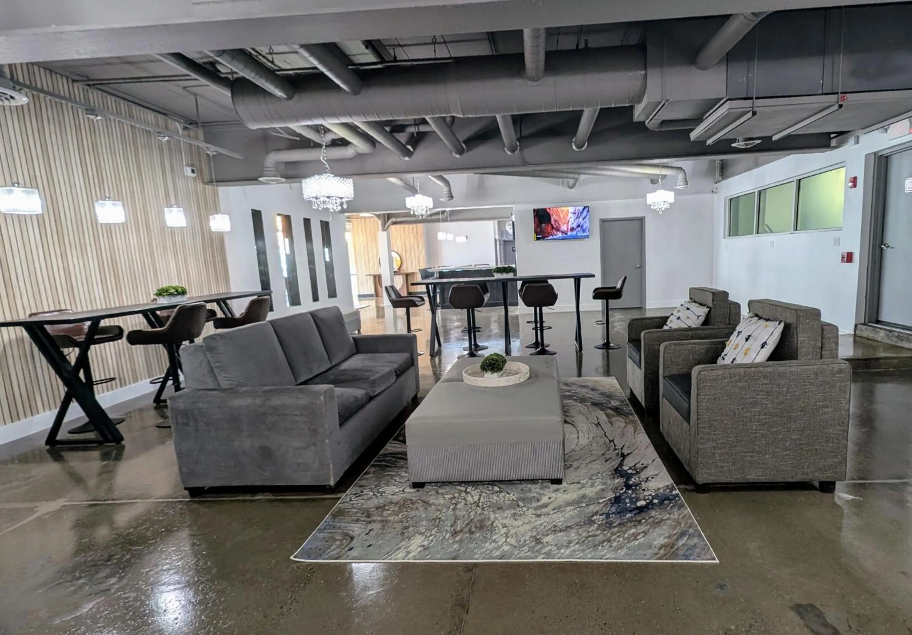 Seating area in SOHO Suites Atlantic City Beach Block
