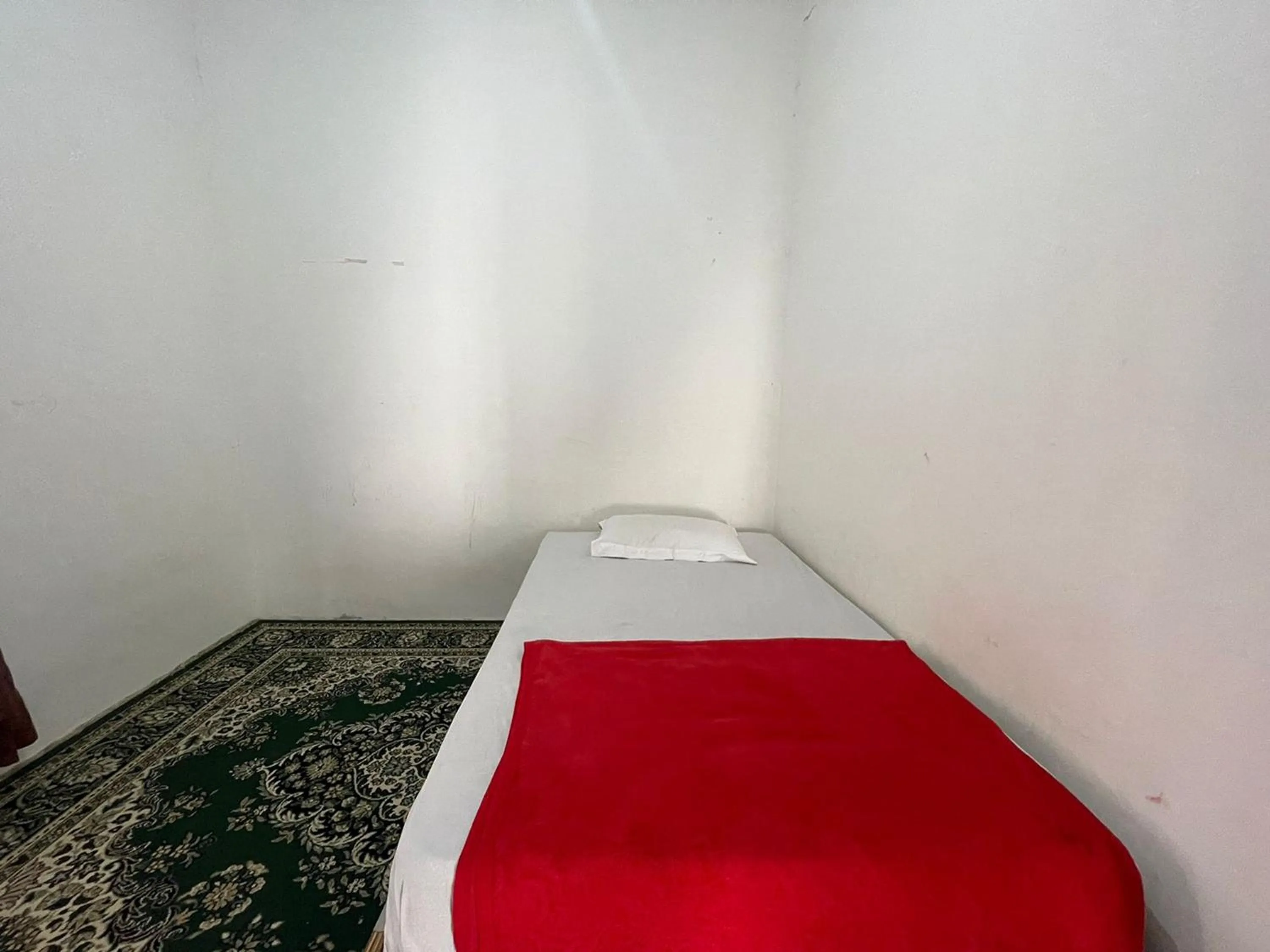 Bedroom, Bed in Villa Palacios Syari'ah Bukittinggi