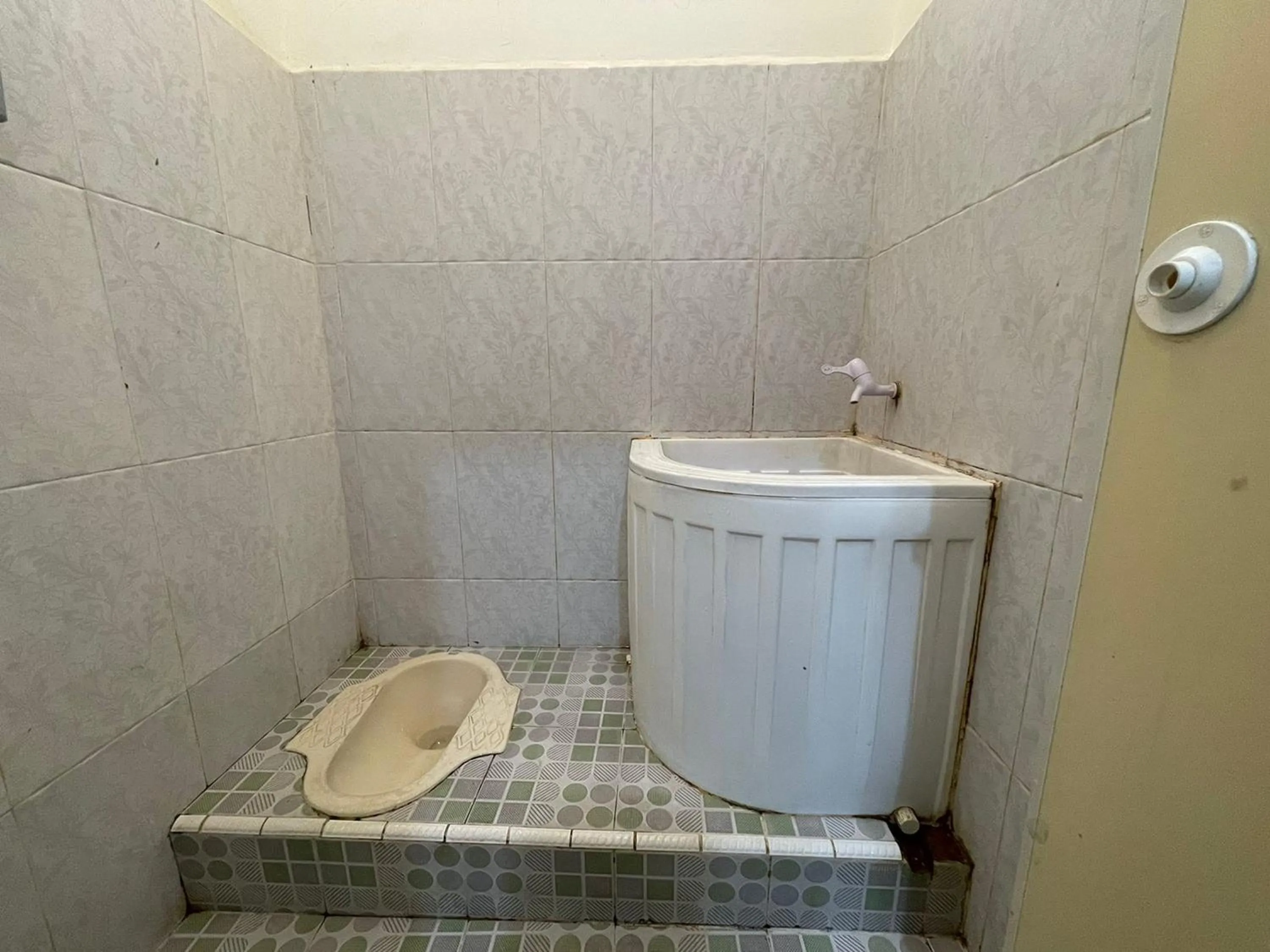 Bathroom in Villa Palacios Syari'ah Bukittinggi