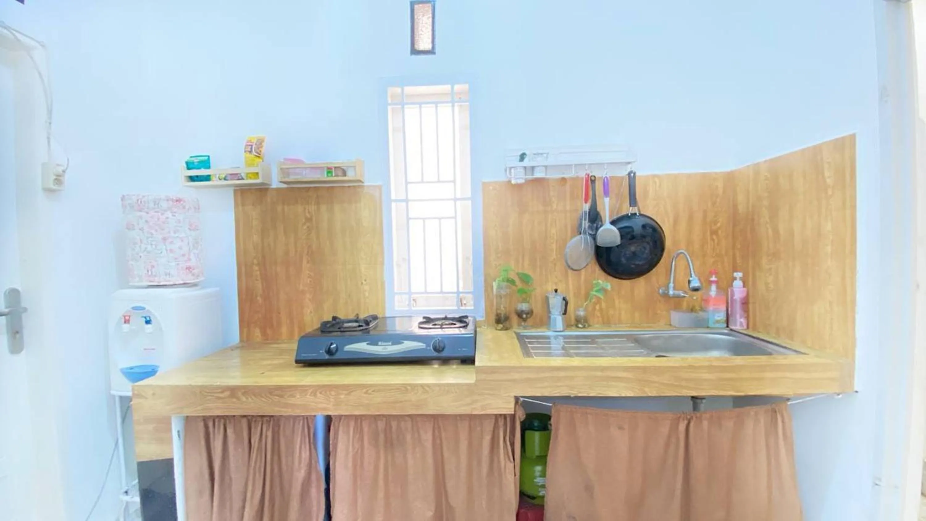 kitchen in Villa Palacios Syari'ah Bukittinggi