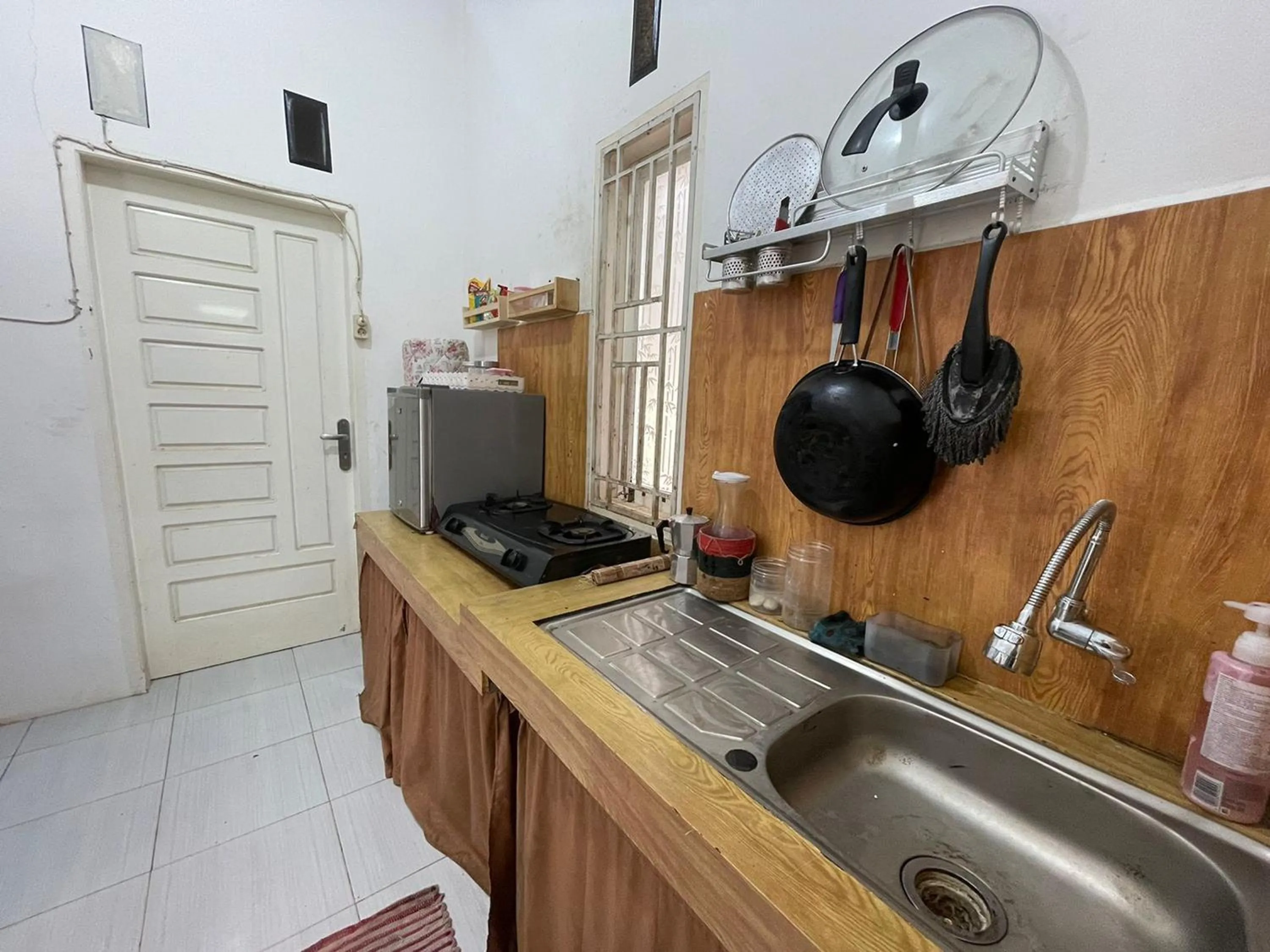 Kitchen or kitchenette in Villa Palacios Syari'ah Bukittinggi