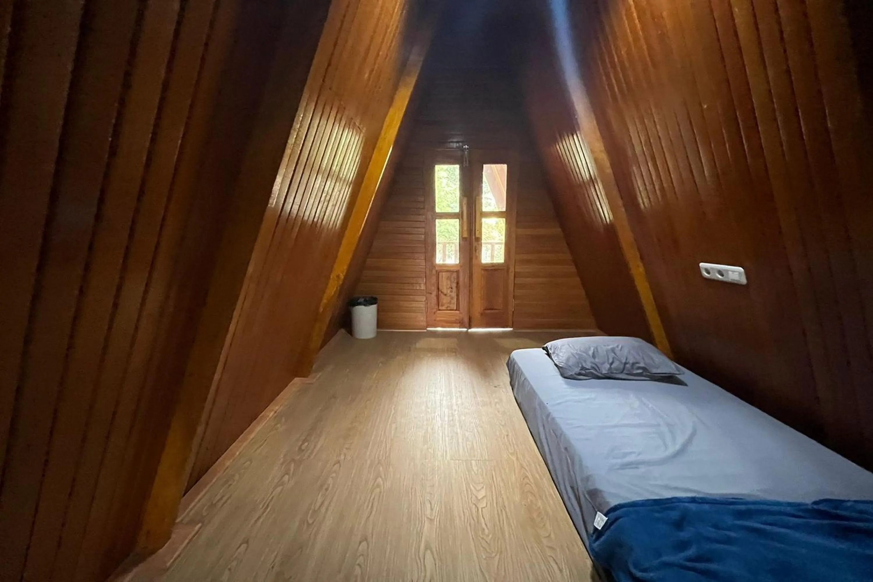 Bedroom, Bed in Villa Tapian Banda