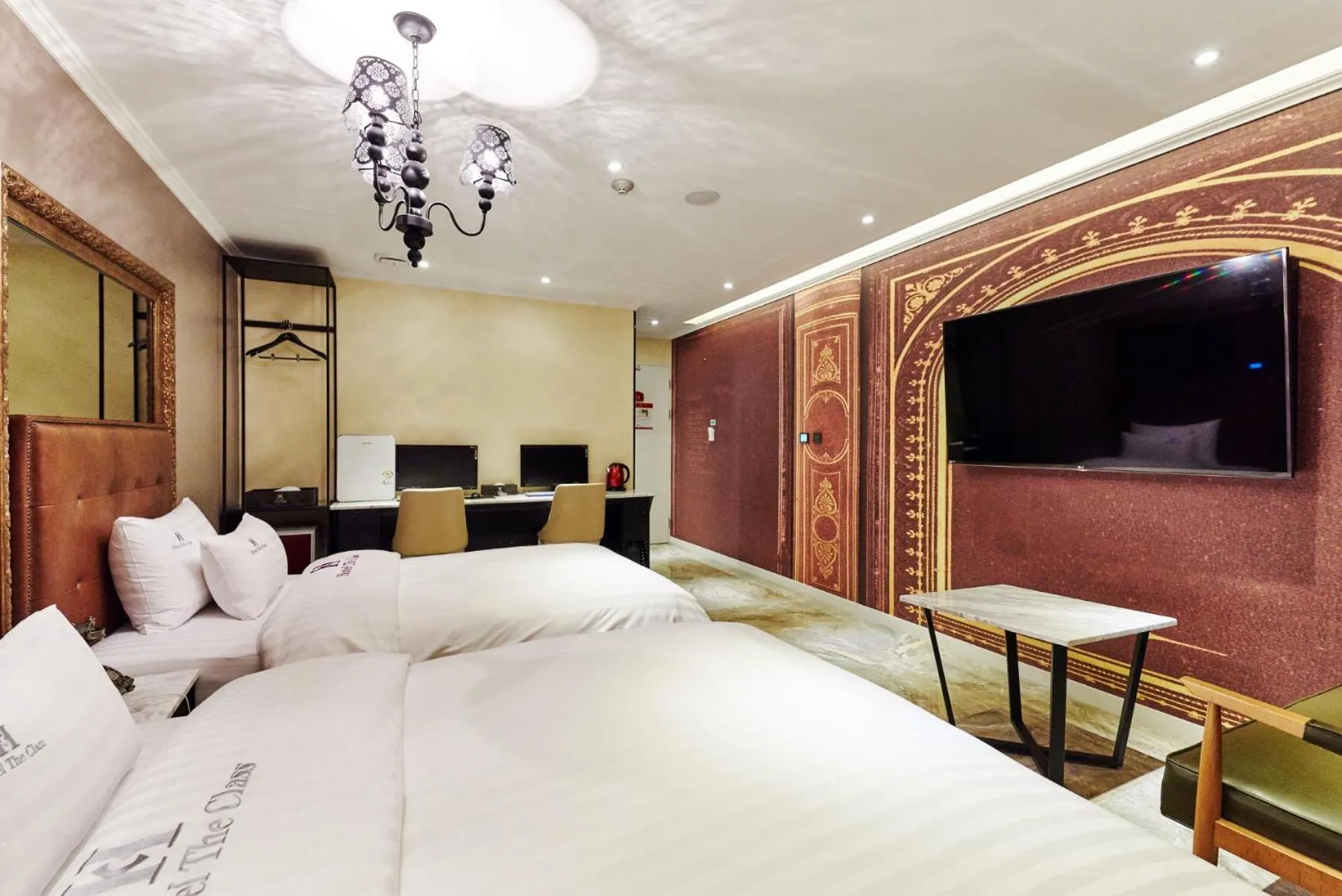 Bed in Hotel The Class