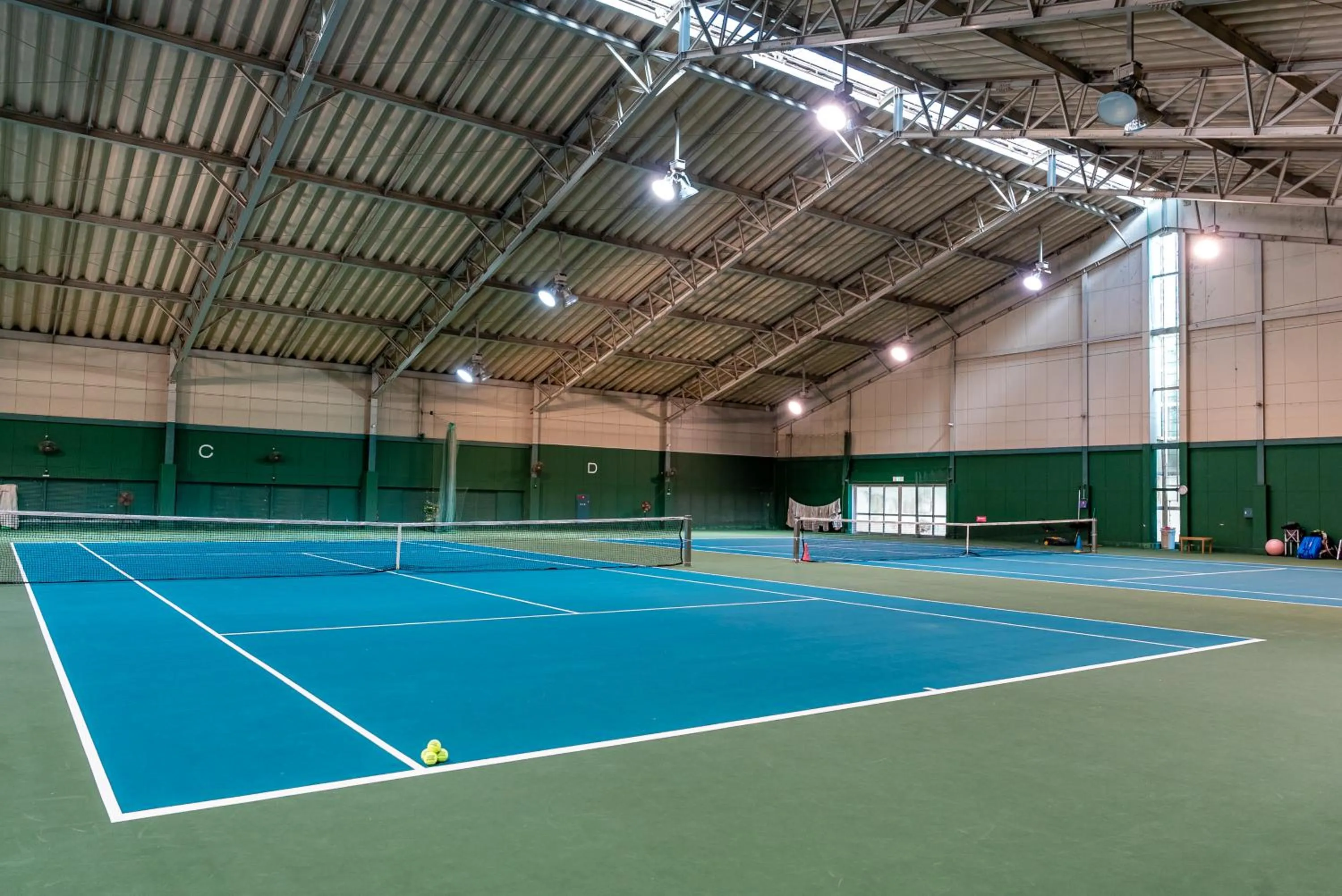 Tennis court in Seagaia Forest Condominiums