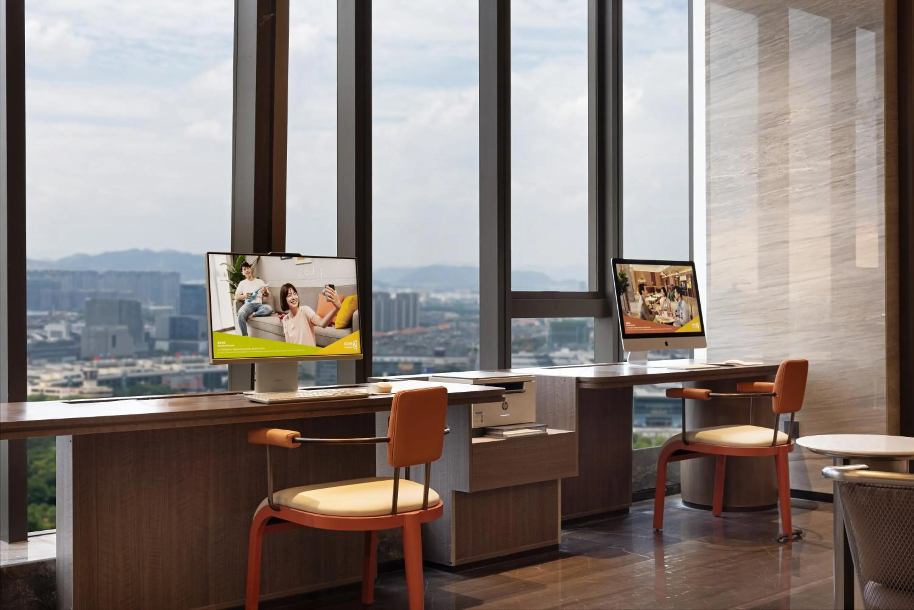 On-site shops in Home2 Suite by Hilton Yiwu World Trade Center