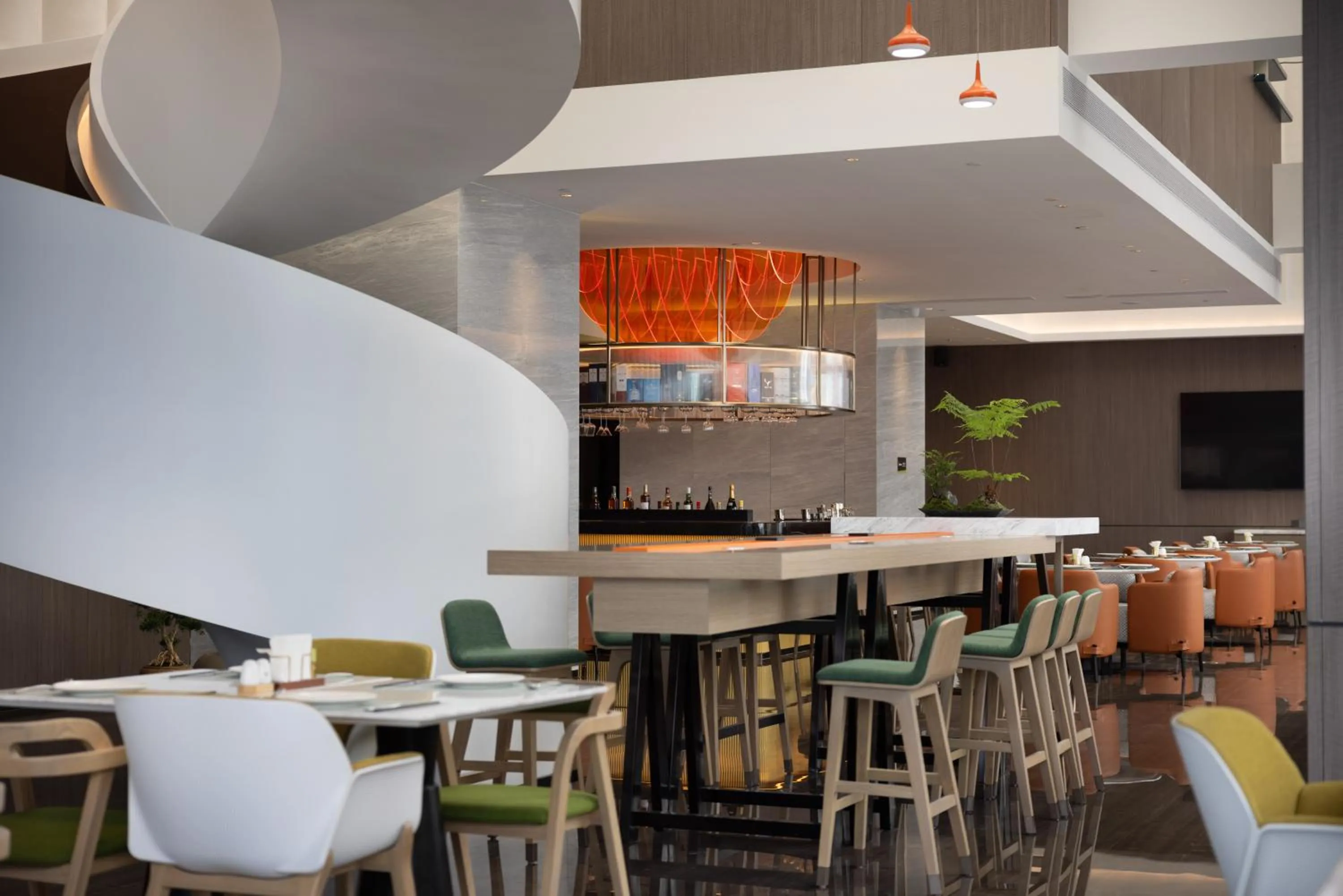 Restaurant/places to eat in Home2 Suite by Hilton Yiwu World Trade Center