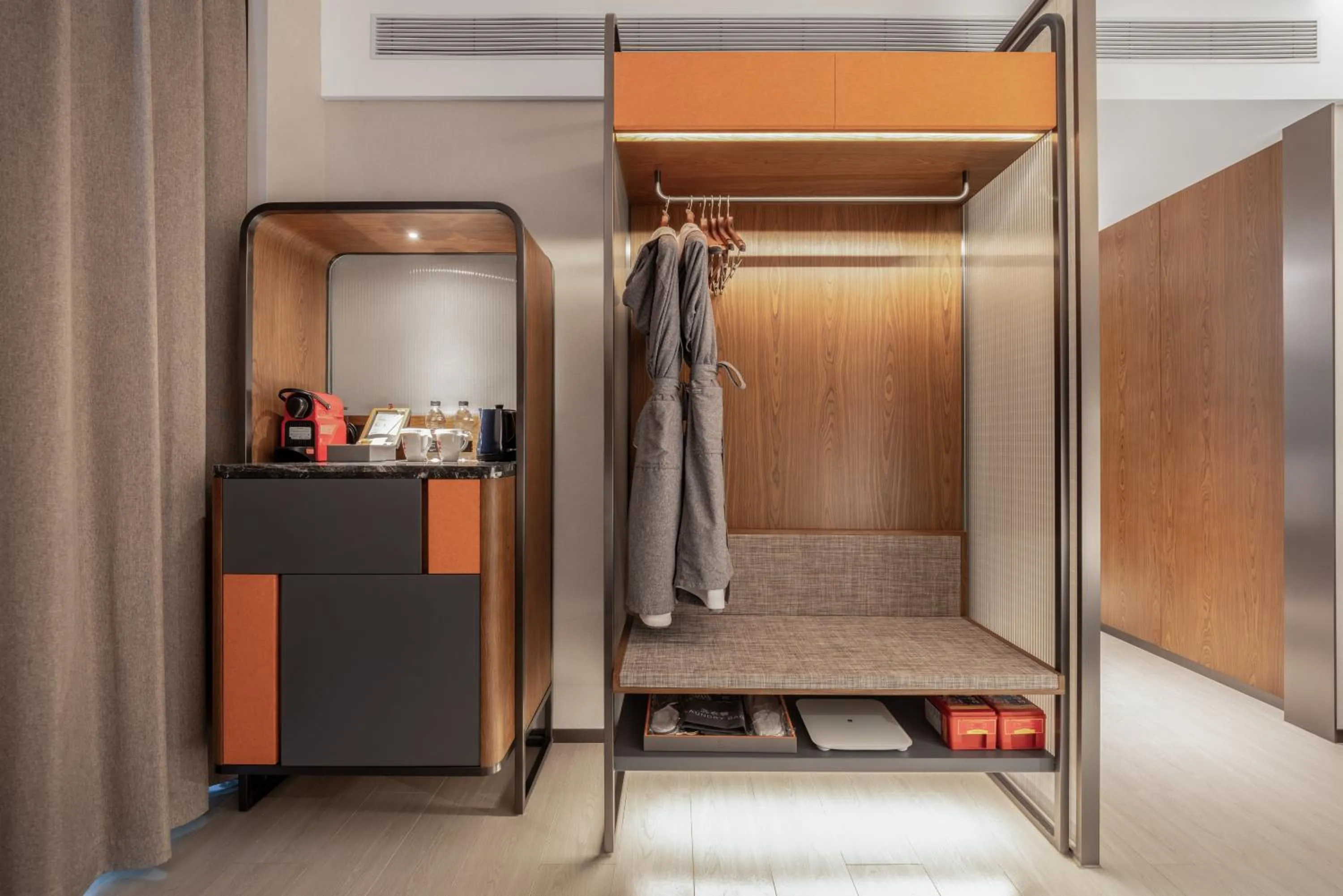 UrCove By Hyatt Guangzhou Baiyun Airport