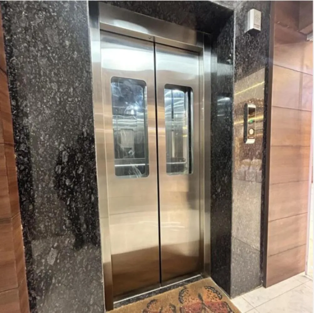 elevator in Hotel New Arcadia