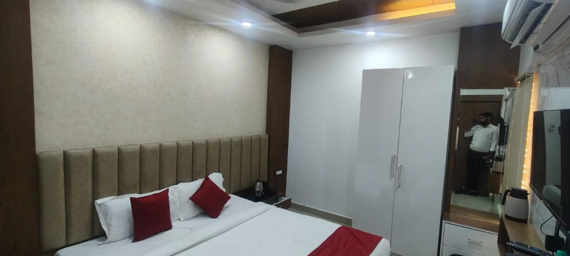 Bedroom in Hotel New Arcadia