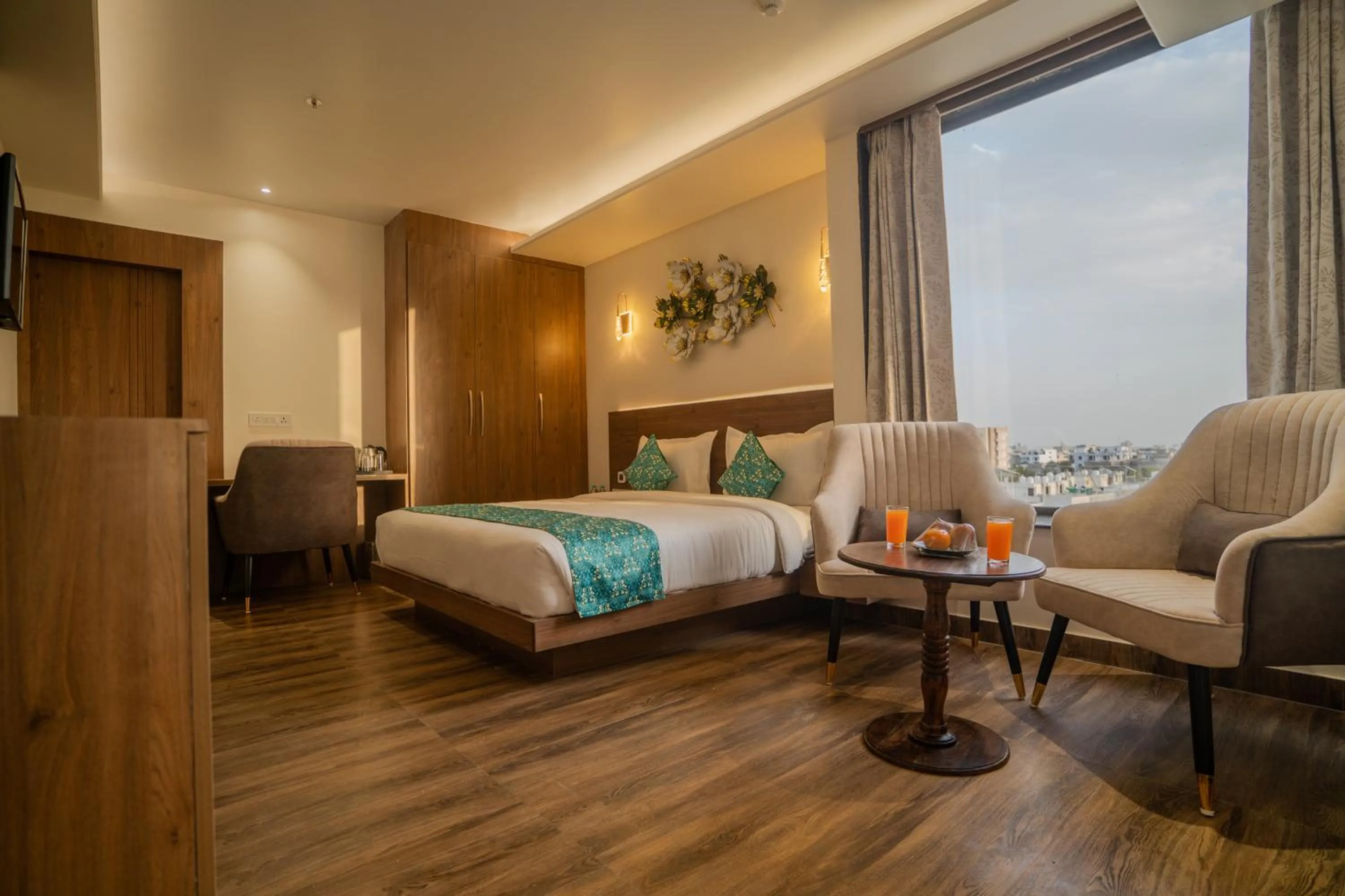 Bedroom, Bed in Royal Prime - A City Center Boutique Hotel In Jaipur