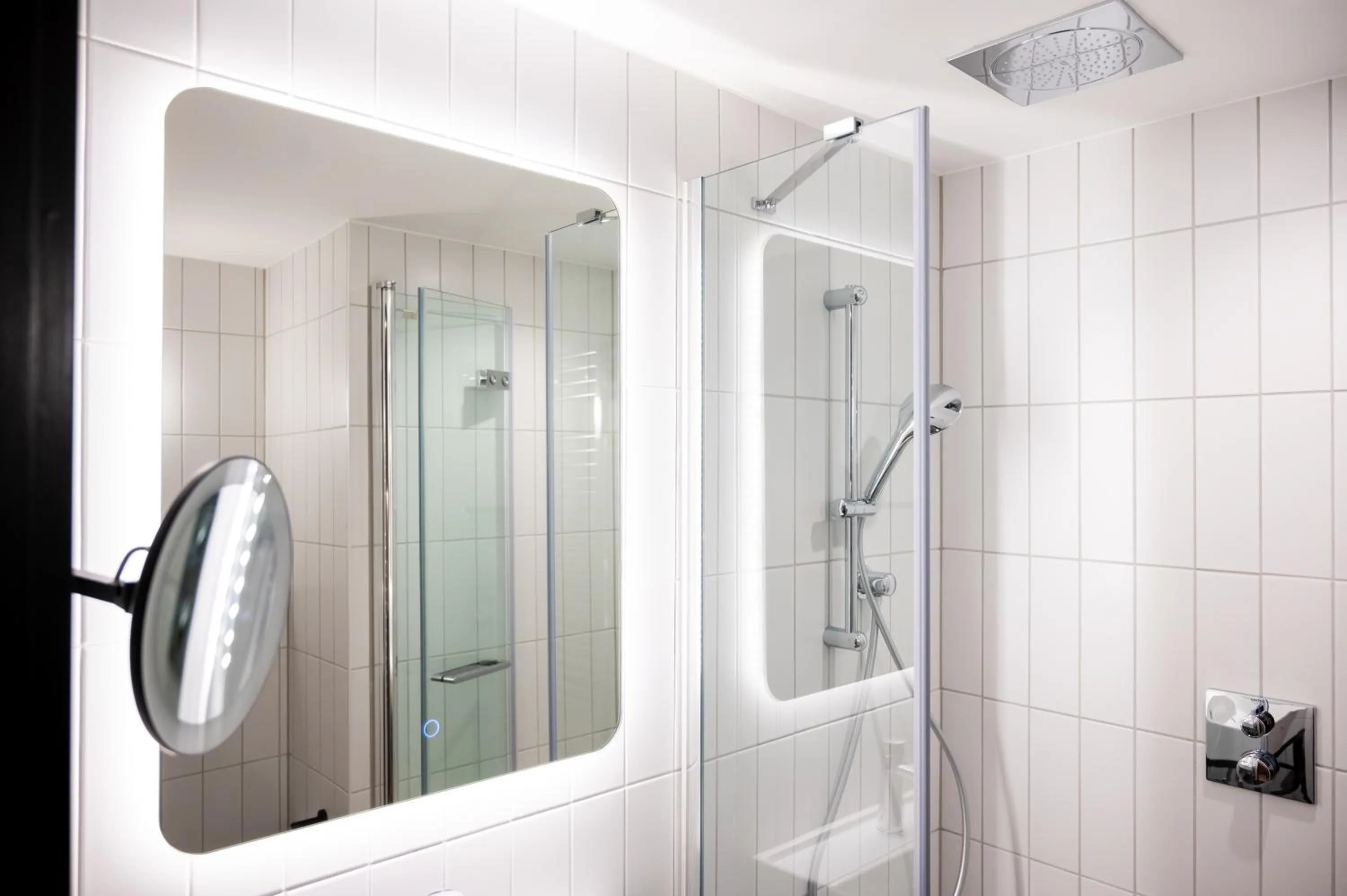 Bathroom in Wilde Cambridge City Centre