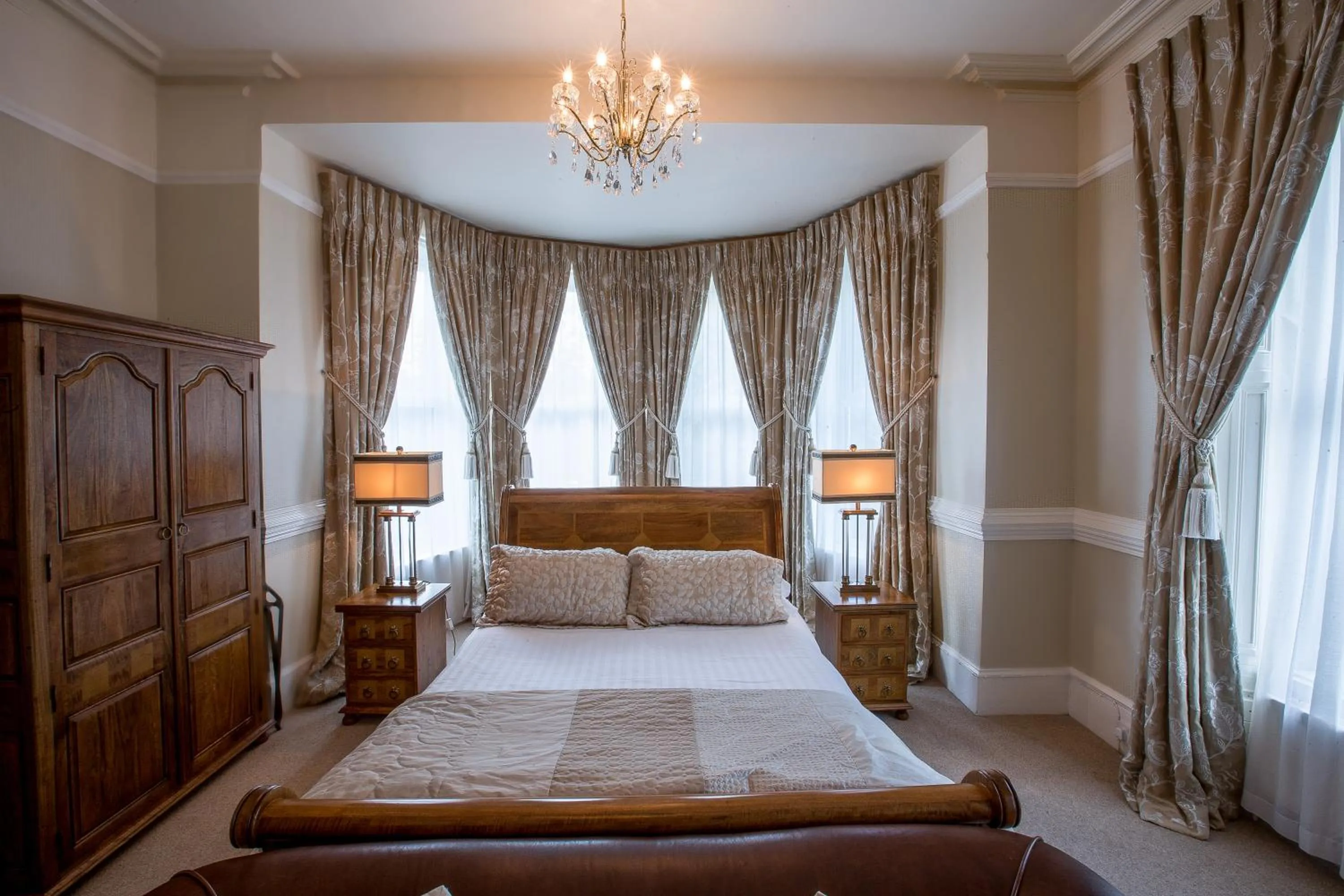 Bedroom, Bed in Tullyglass House Hotel