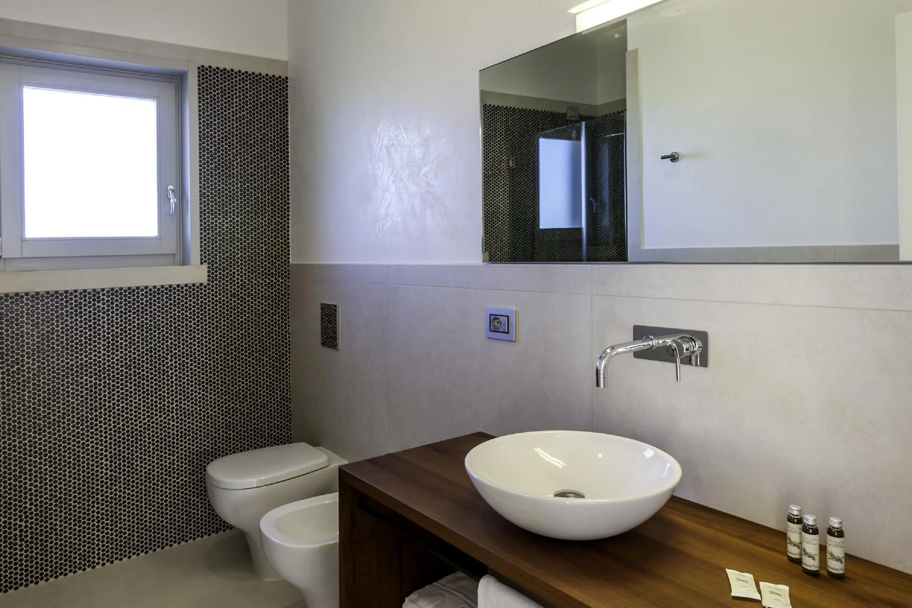 Bathroom in Tenuta Monticelli Bio Relais