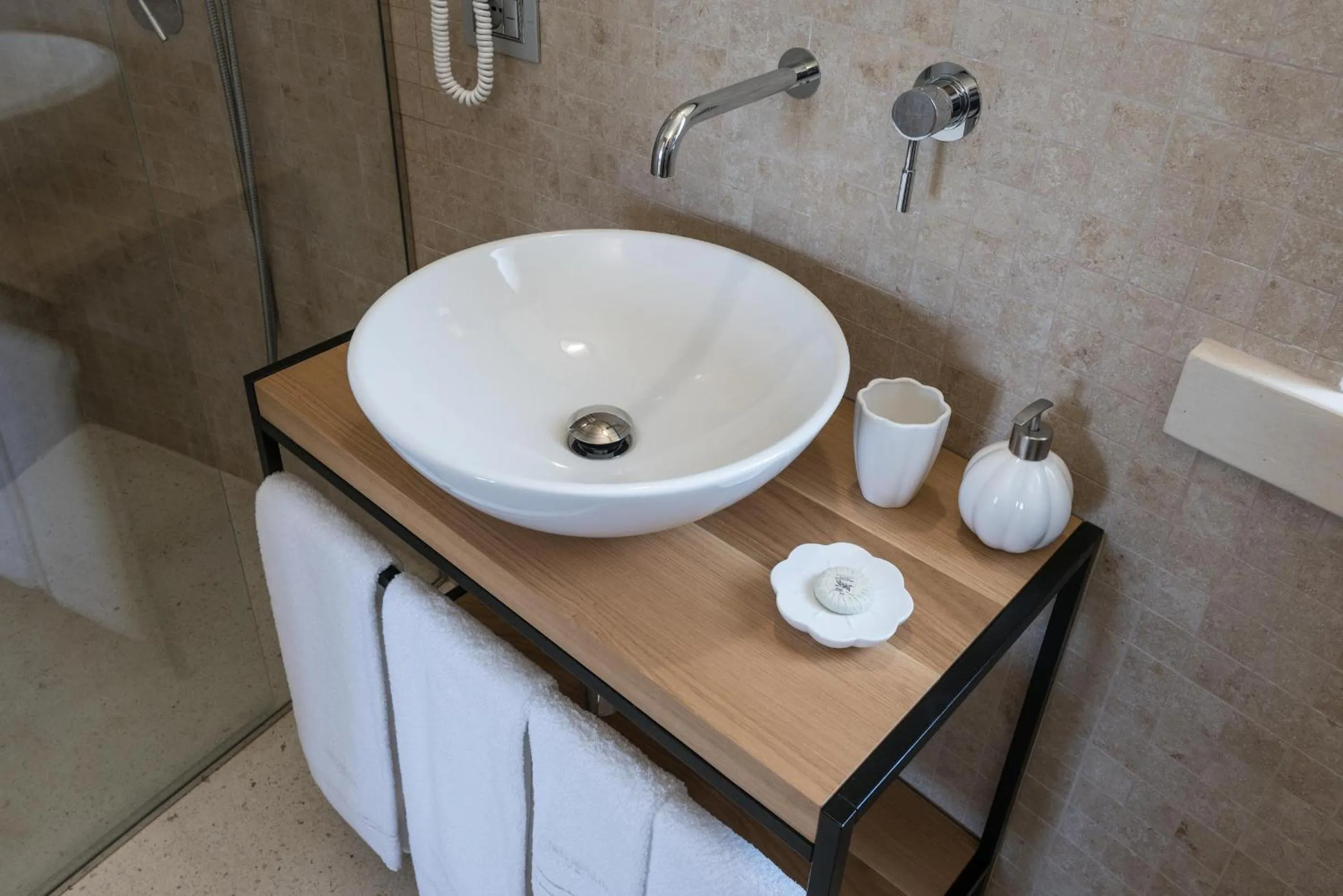 Bathroom in Tenuta Monticelli Bio Relais