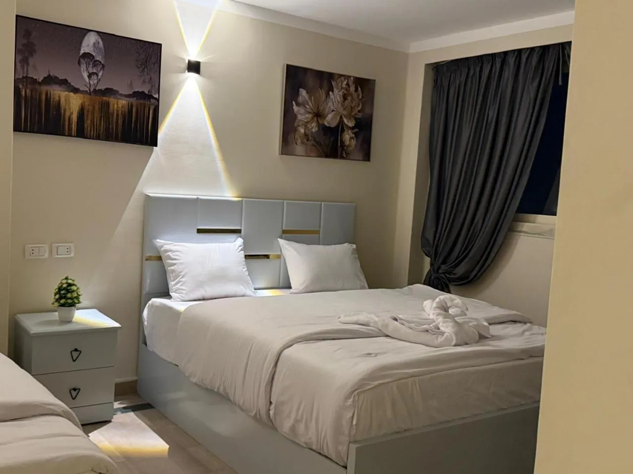 Bed in Sky light hotel