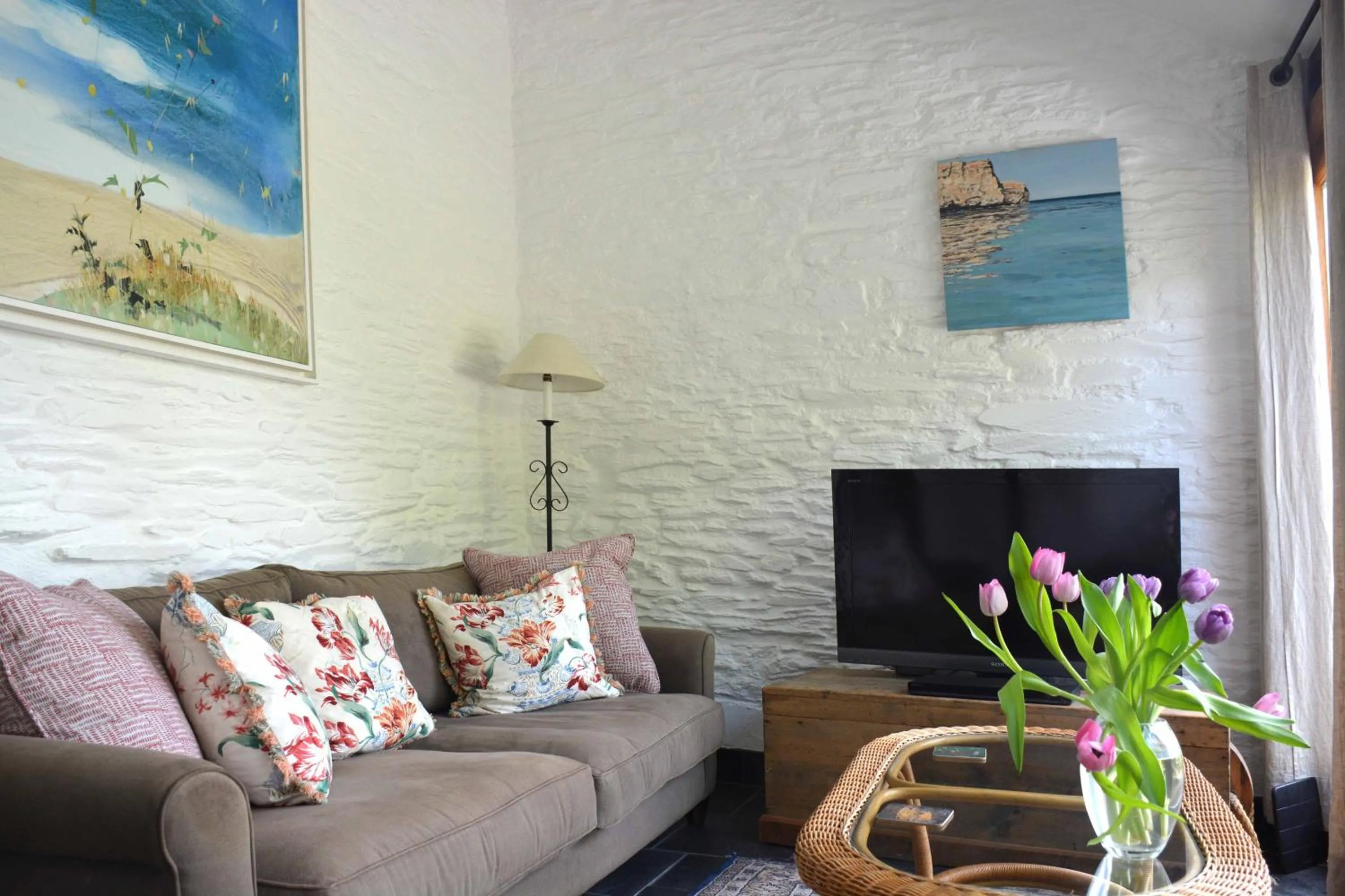 TV and multimedia in Kerswell Farmhouse