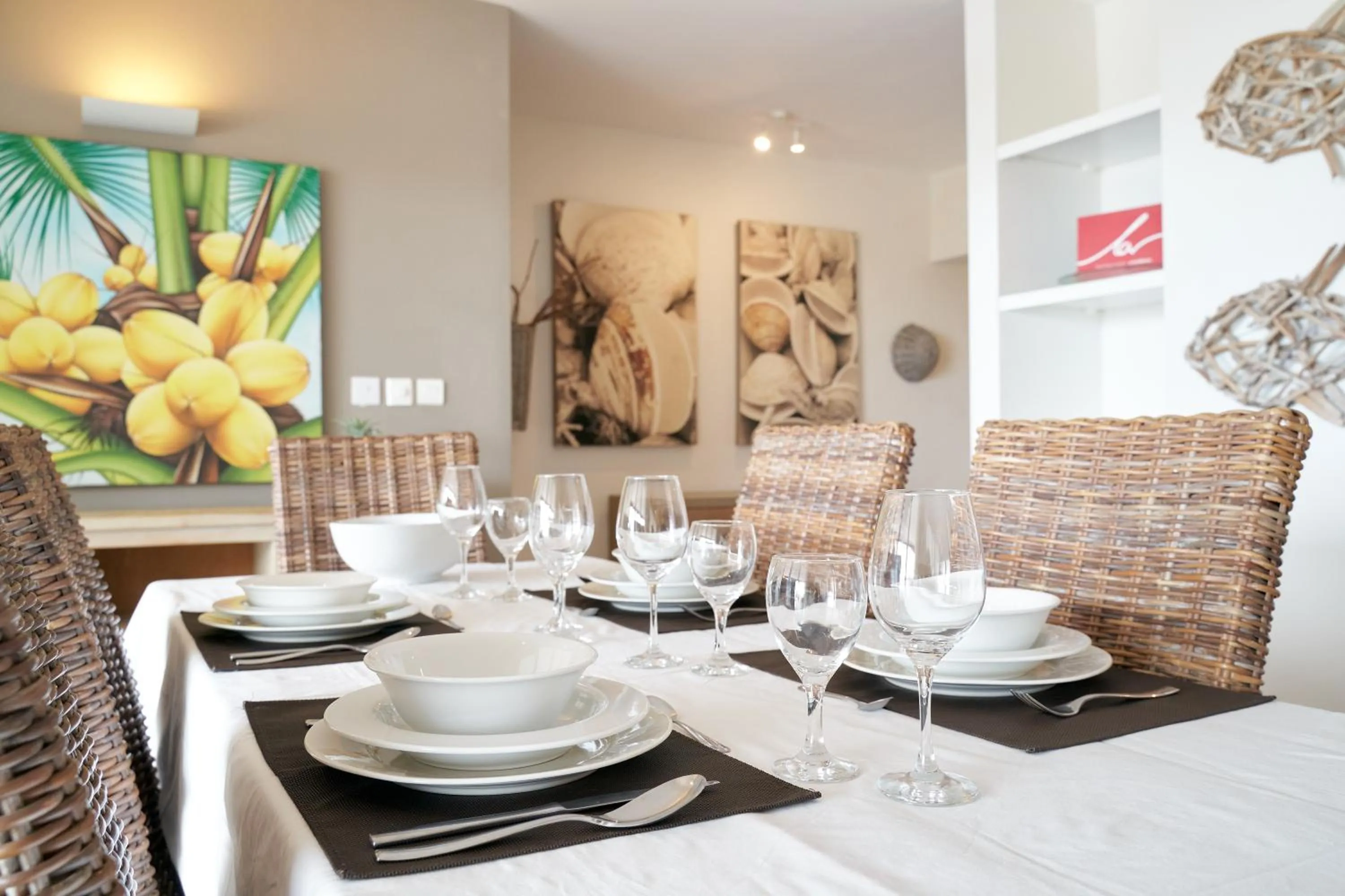 Living room in Cape Point Seafront by LOV Mauritius