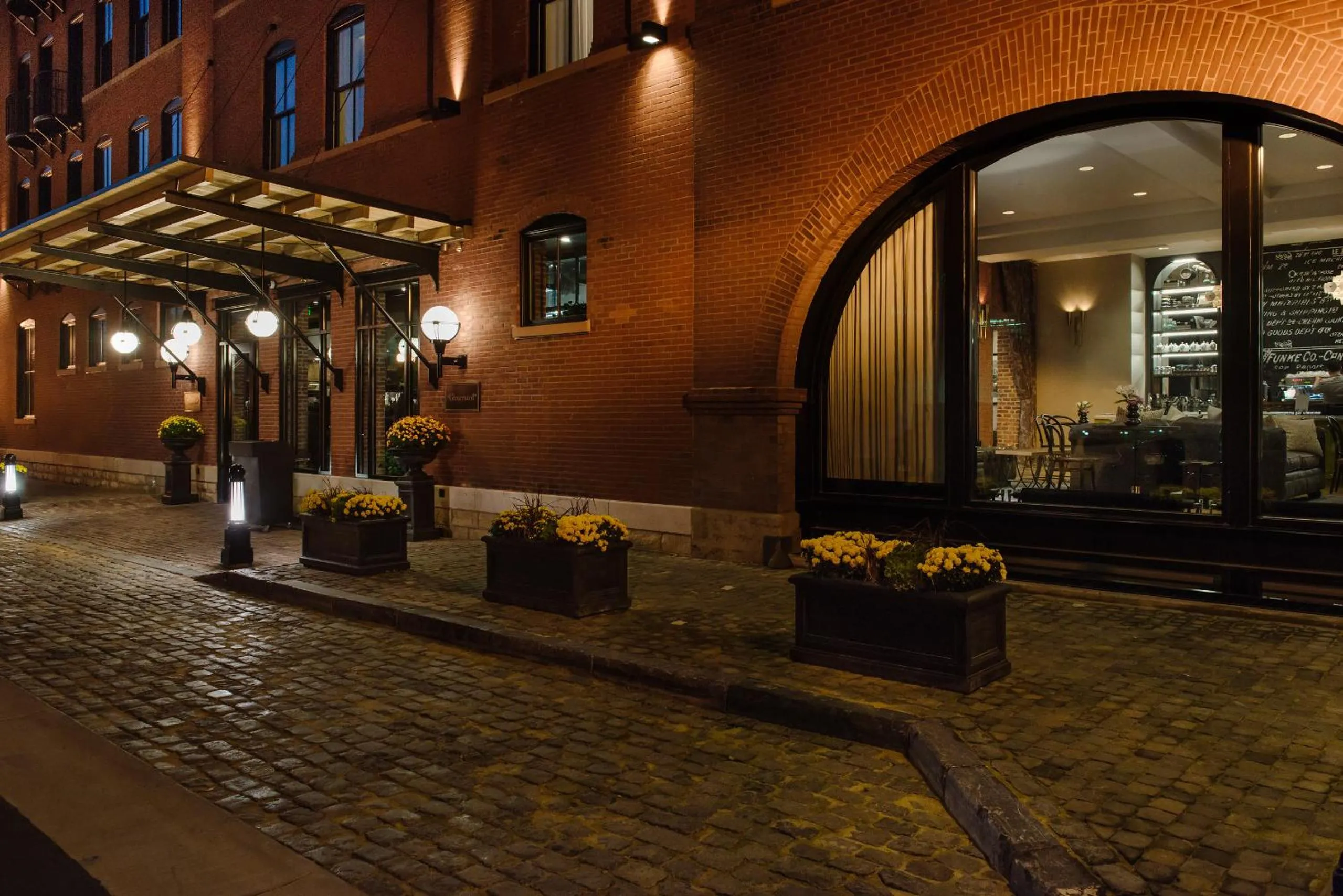 Facade/entrance in The Charmant Hotel