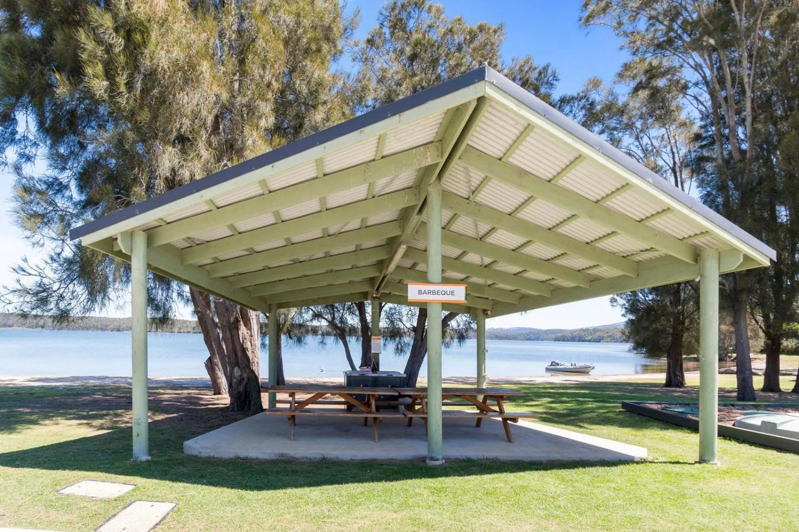 BBQ facilities in Ingenia Holidays Bermagui