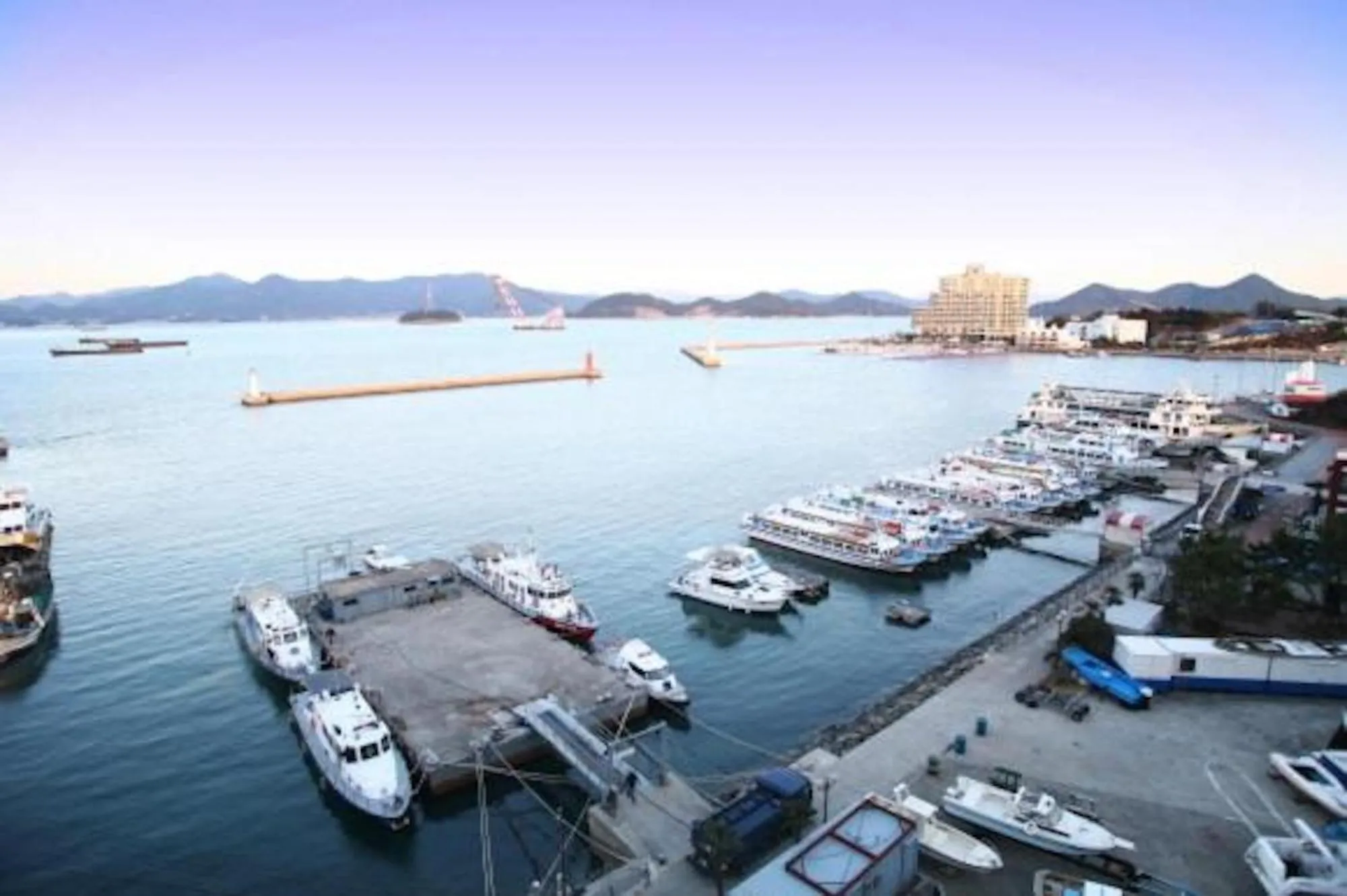 Tongyeong Bay Condo Hotel