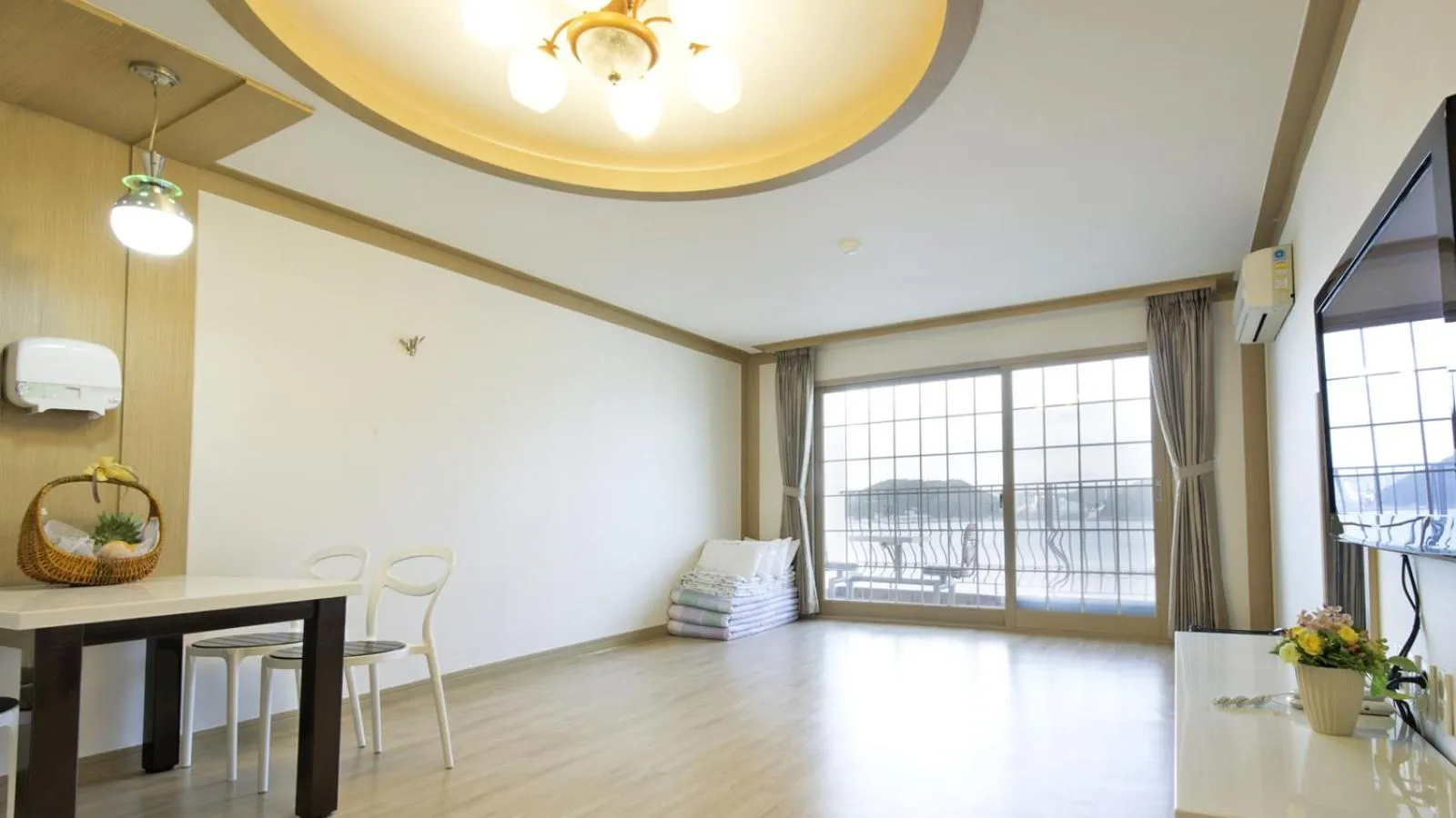 Tongyeong Bay Condo Hotel