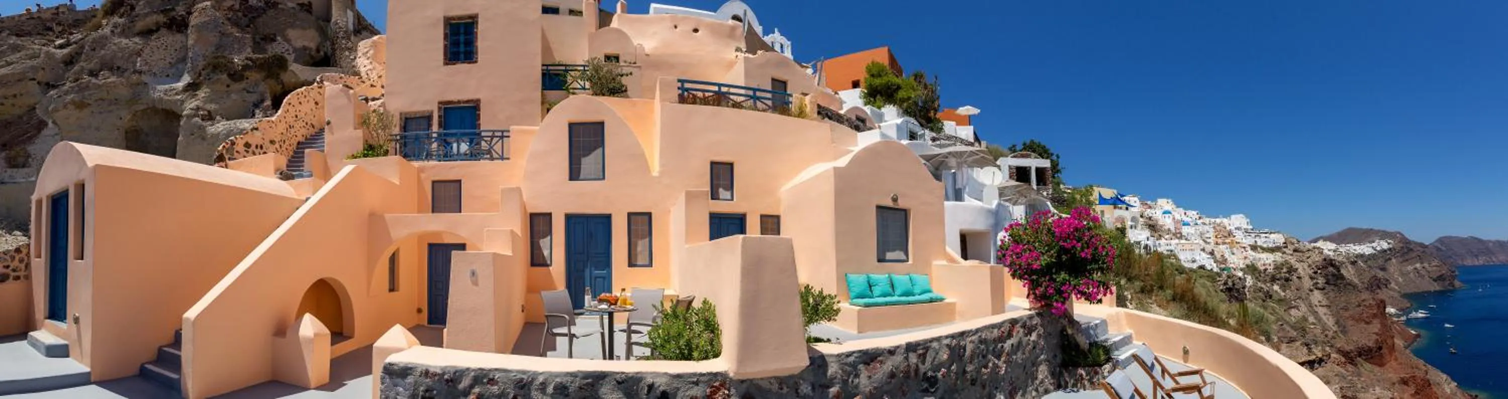 Property building in Horizon Aeifos Suites