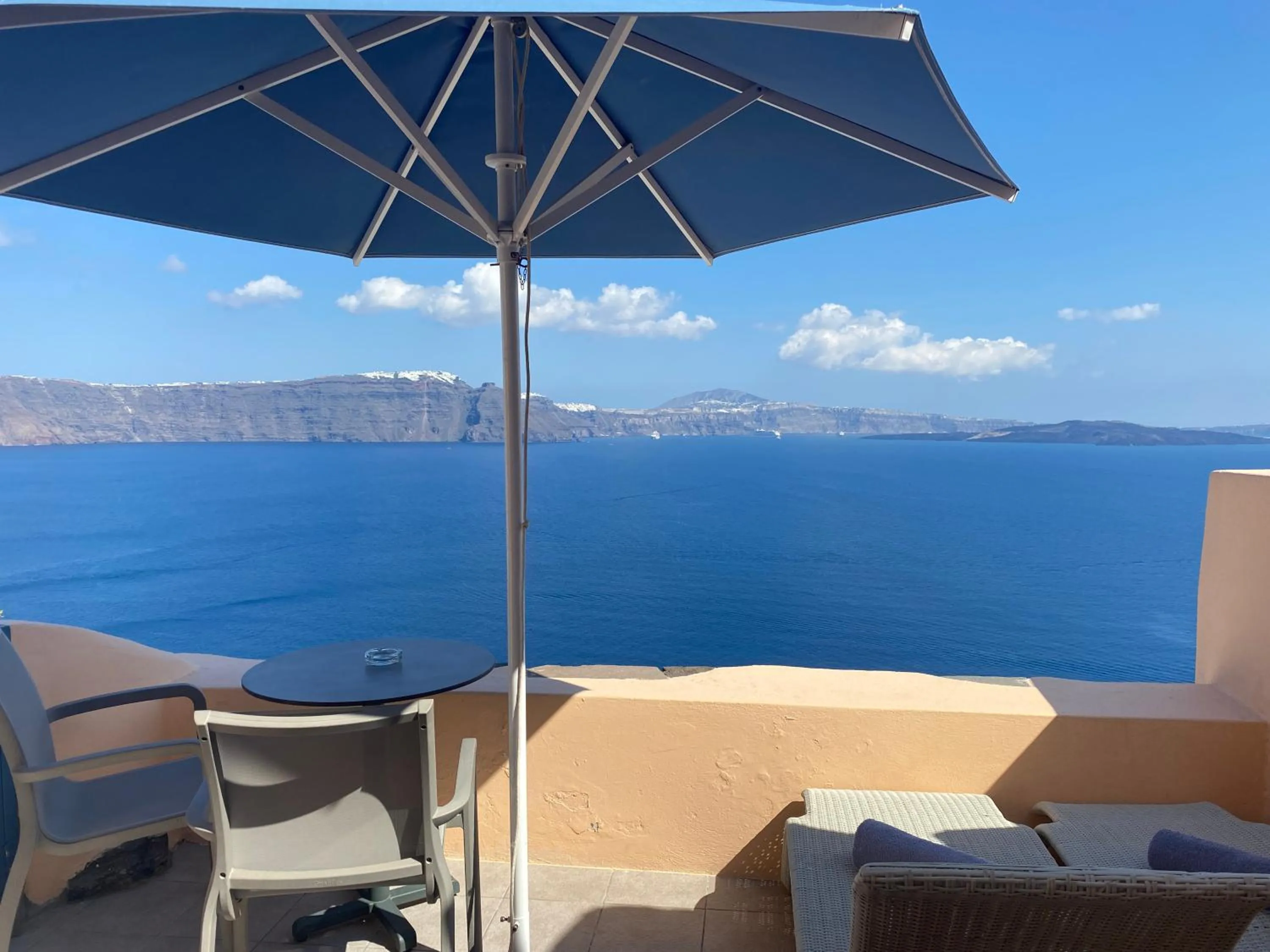 Patio in Horizon Aeifos Suites