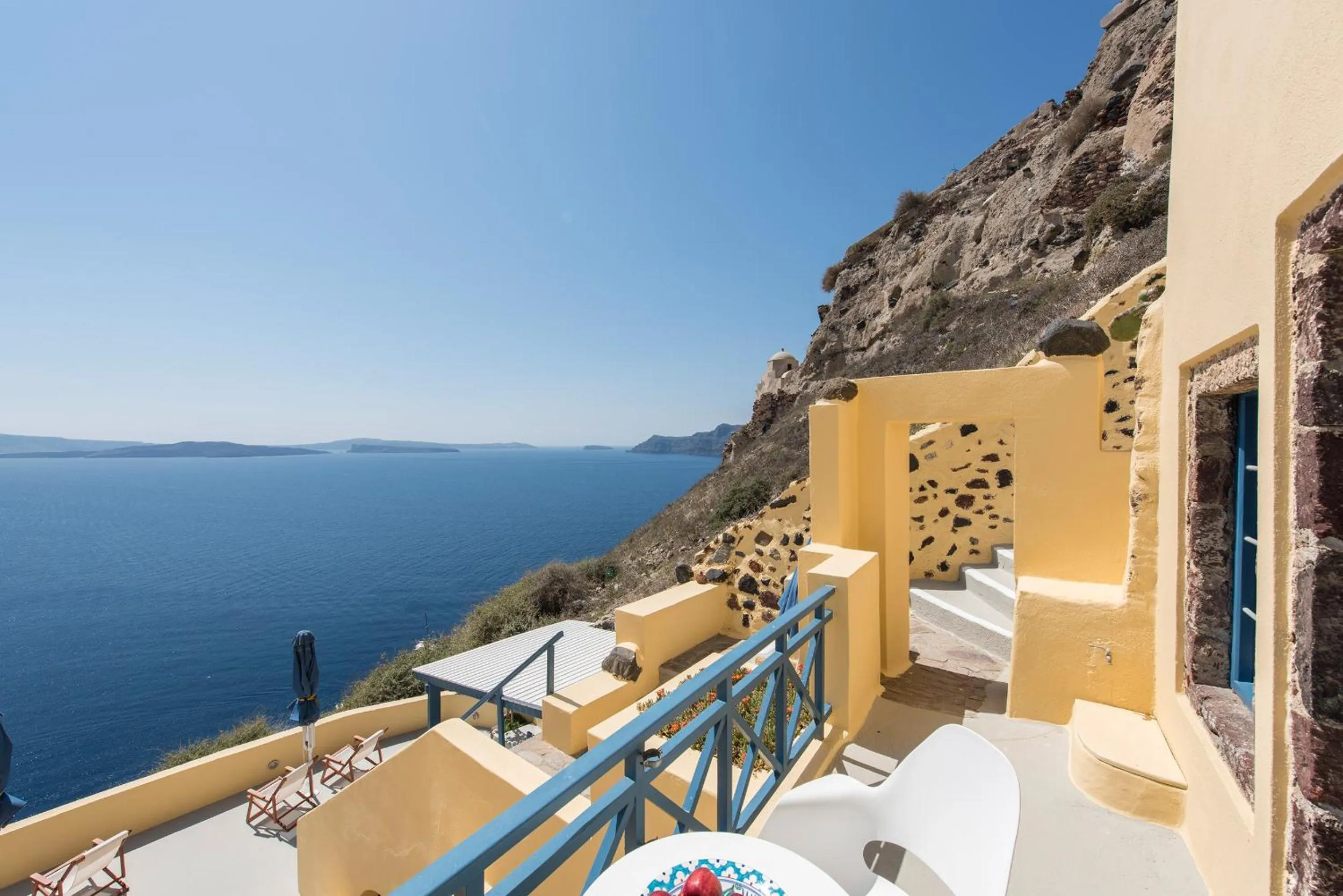 Balcony/Terrace in Horizon Aeifos Suites