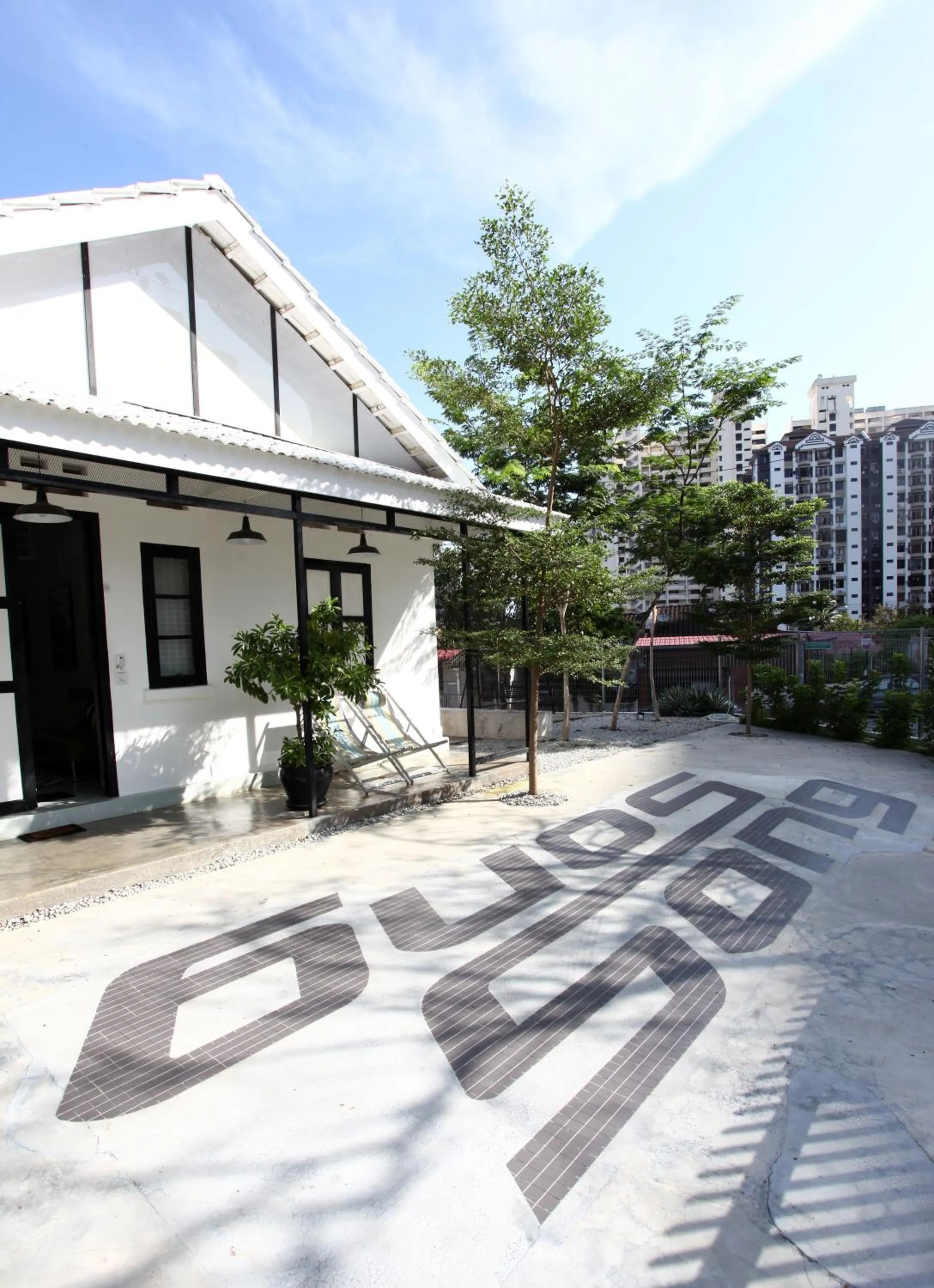 Property building in Stay SongSong Mount Erskine
