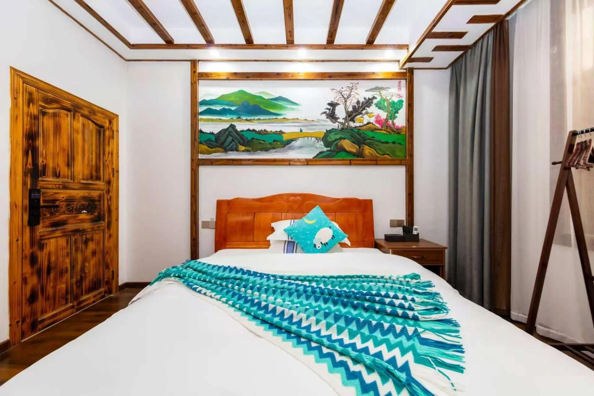 Bed in Hotel California Zhangjiajie